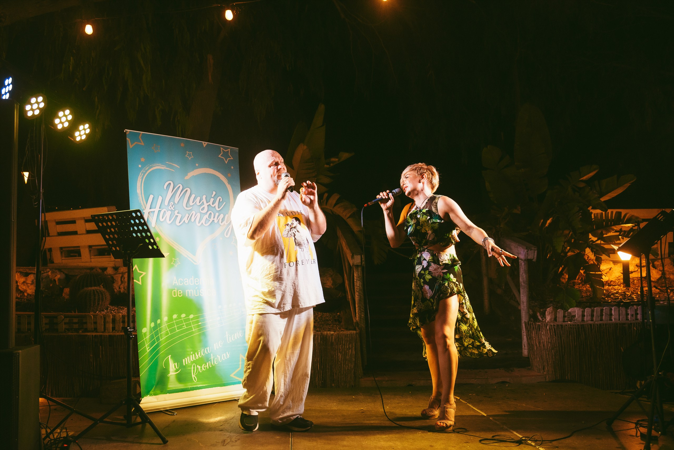 Photo report from a creative evening at the El Bosque Animado restaurant, Torrevieja