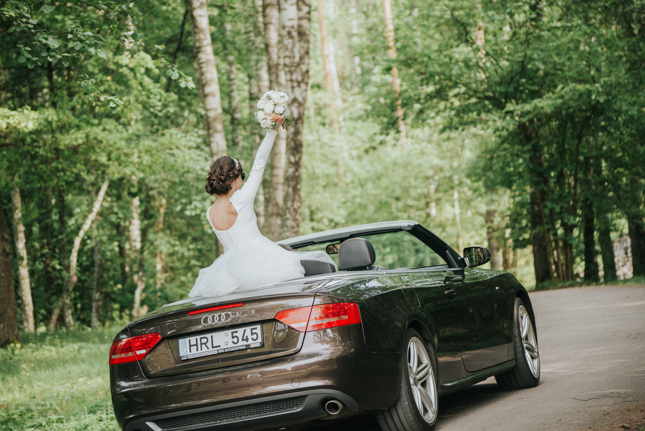 Vestuvių fotosesija, ceremonija, Vestuvių pasiruošimo fotografavimas. Vestuvių fotografas Vilnius Trakai kaina vestuvių fotografavimas fotografė personal.lt photogrpahy kainos jaunoji jaunikis nuotaka santuoka vestuvės, profesionali natūrali meninė reportažinė klasikinė fotosesija, vestuvių fotosesija gamtoje dvare