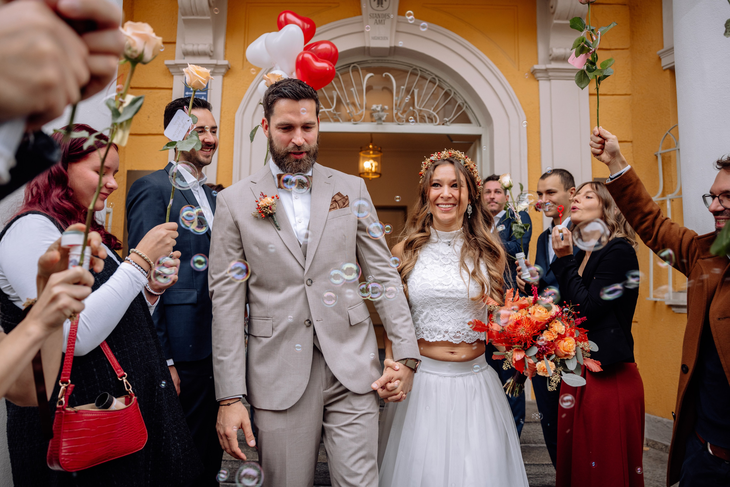 Herbsthochzeit im Standesamt Schwabing. Hochzeitsfotograf München Taufe Familienfotograf Tanja Mauke