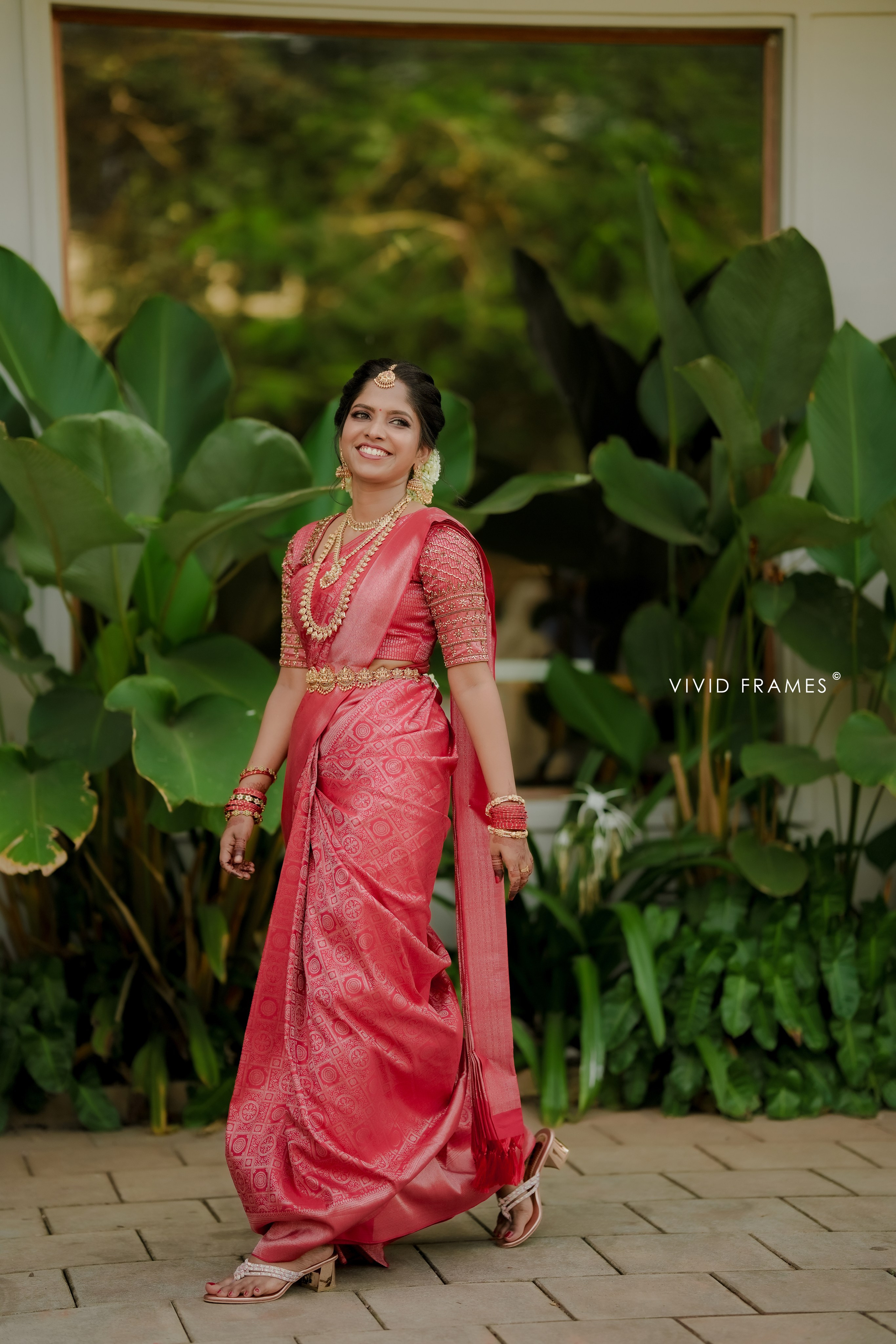 Vivid Frames: Capturing life’s milestones through professional wedding, maternity, and baby photography