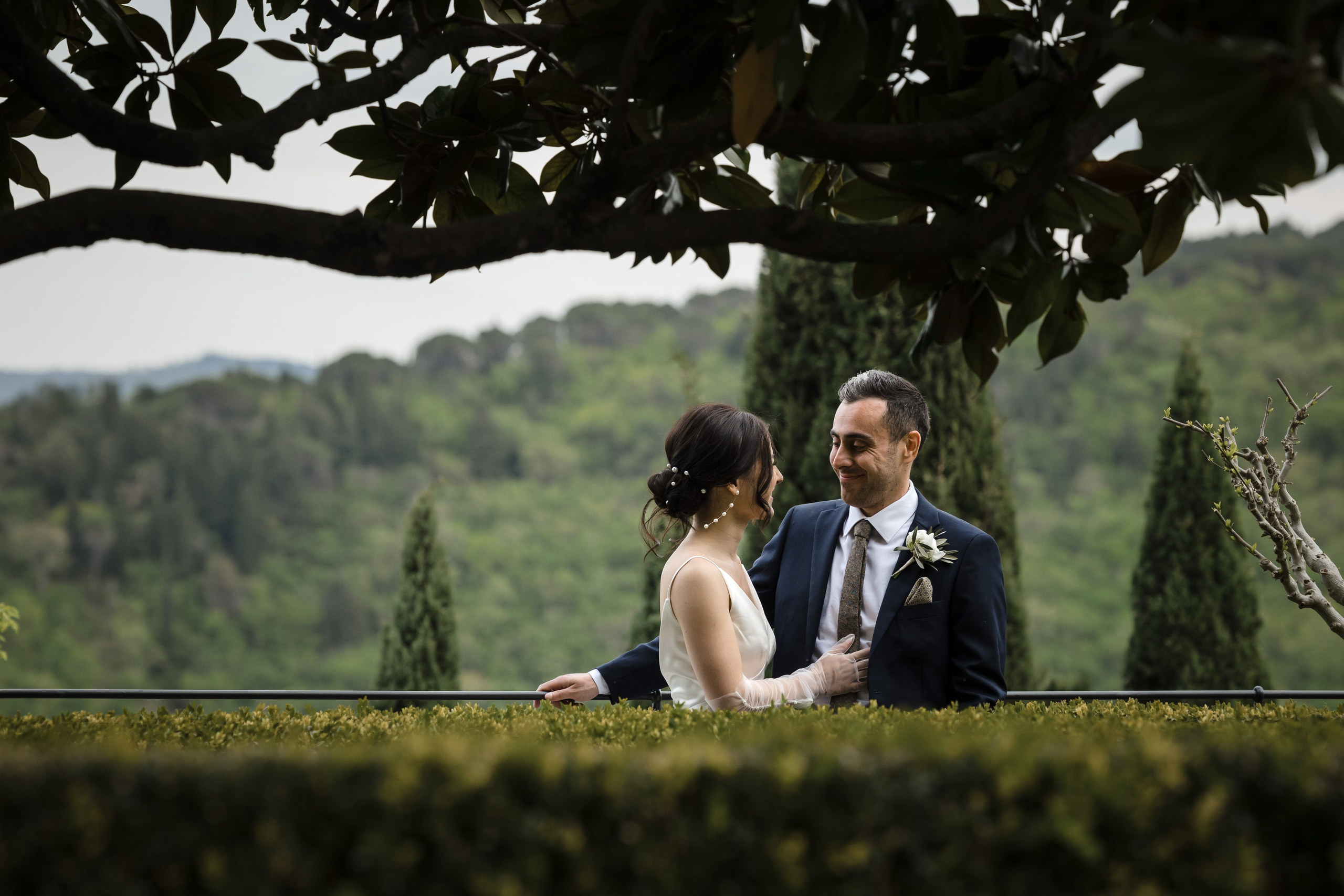 Luxury Destination Wedding in Tuscany | Castello Vicchiomaggio. Lisbon Wedding Photographer | Timeless Documentary Wedding Photography