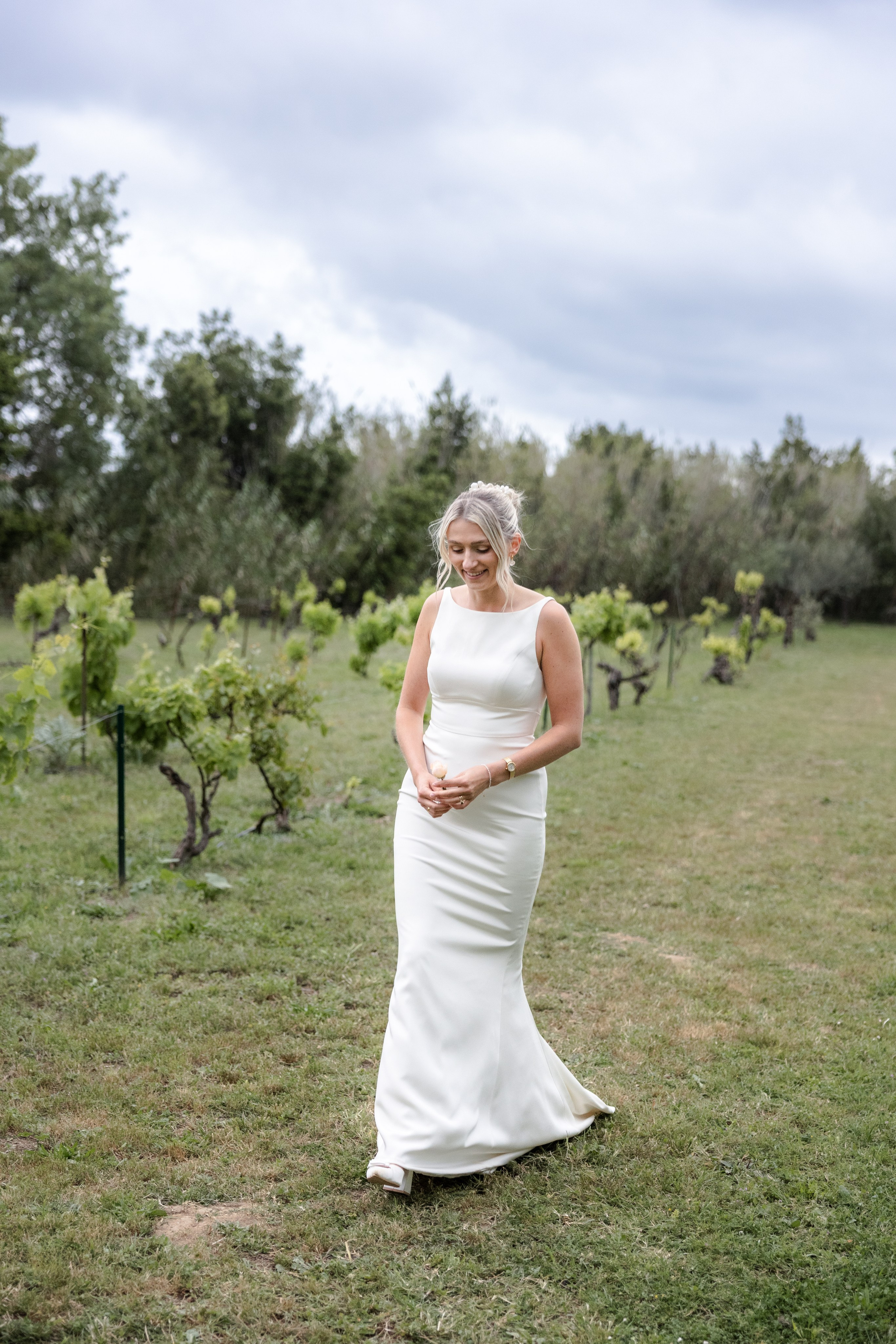 Vineyard Château Wedding in Occitanie — Puits Es Pratx. Eugénie Smirnova — Wedding & Elopement Photographer in Southwest France