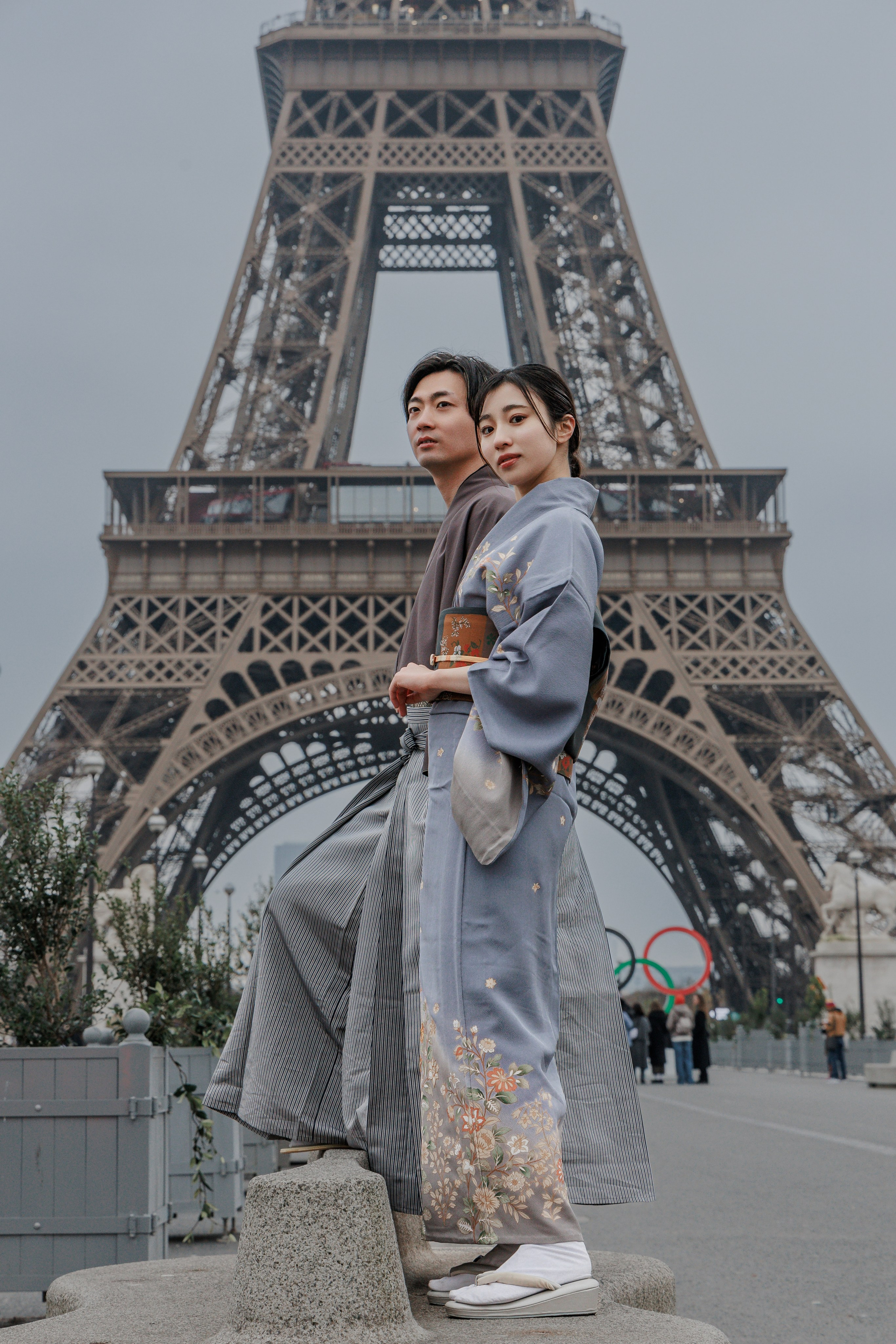 When Cinema Inspires Photography: A Parisian Love Story with Japanese Elegance. Photographe à Paris