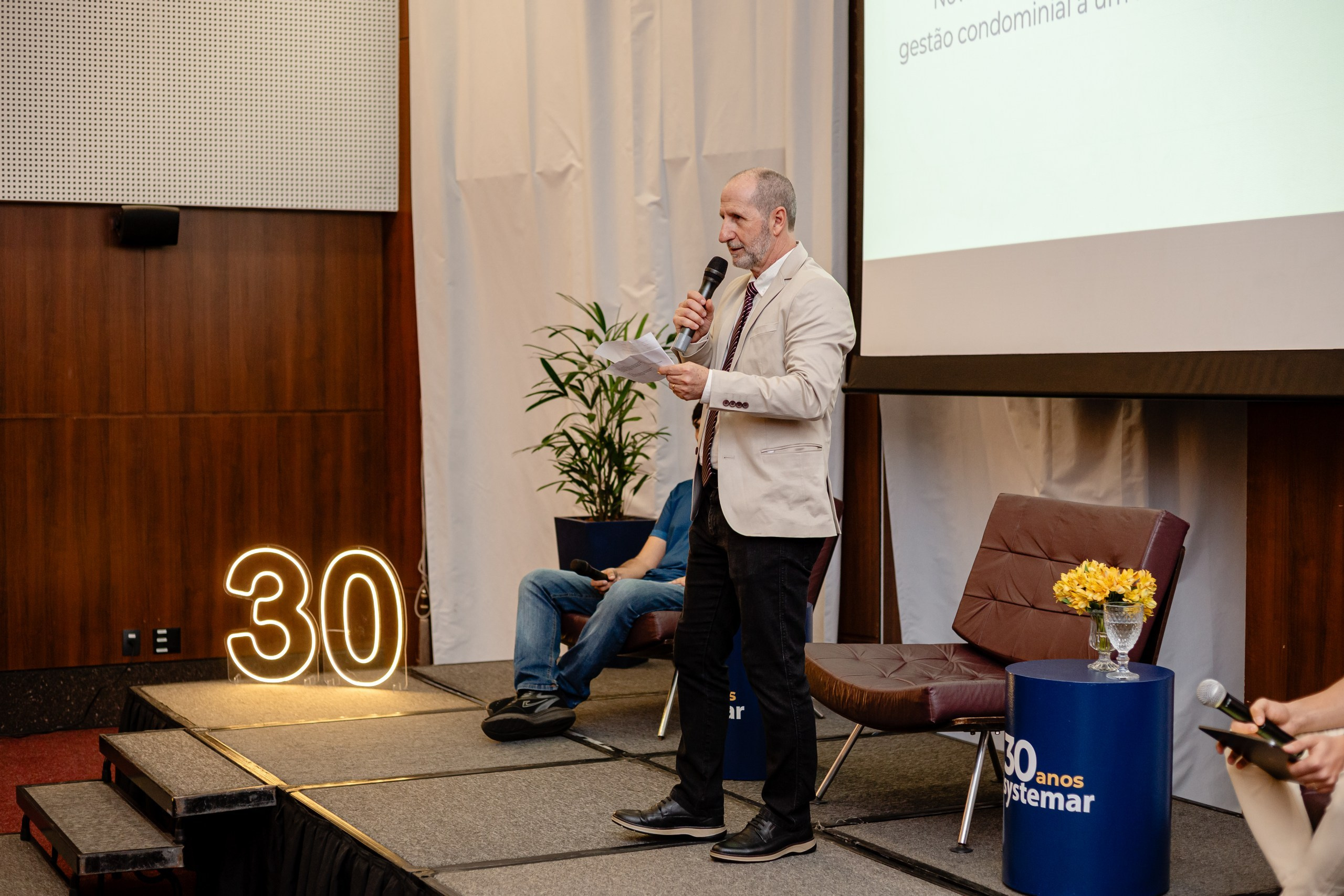 Fotografia de evento Corporativo de 30 Anos da Systemar em Balneário Camboriú — Santa Catarina