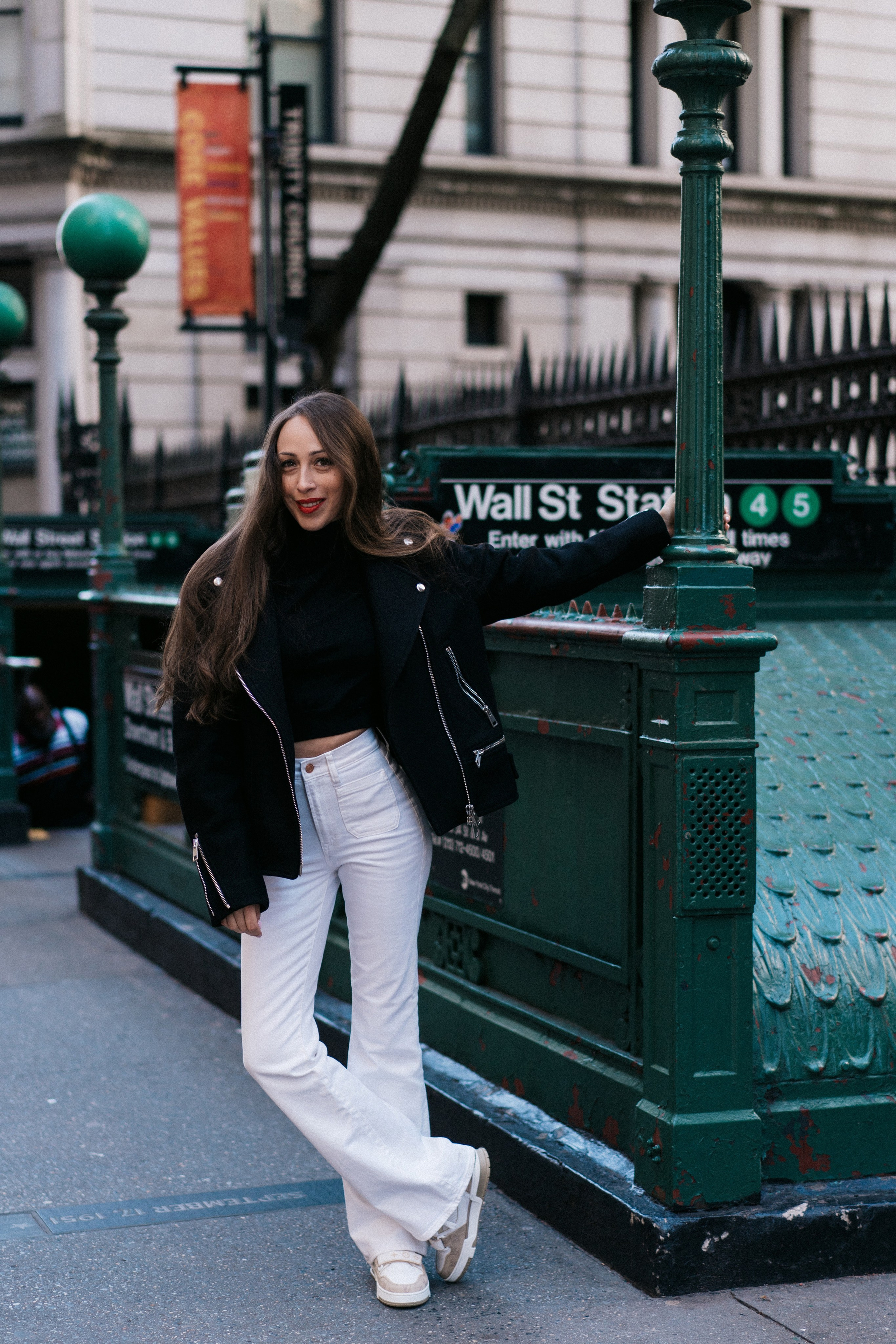 NYC Subway Portrait Photography | Underground Photo Sessions New York. Videographer and photographer in New York // MAKAROV.VIDEO