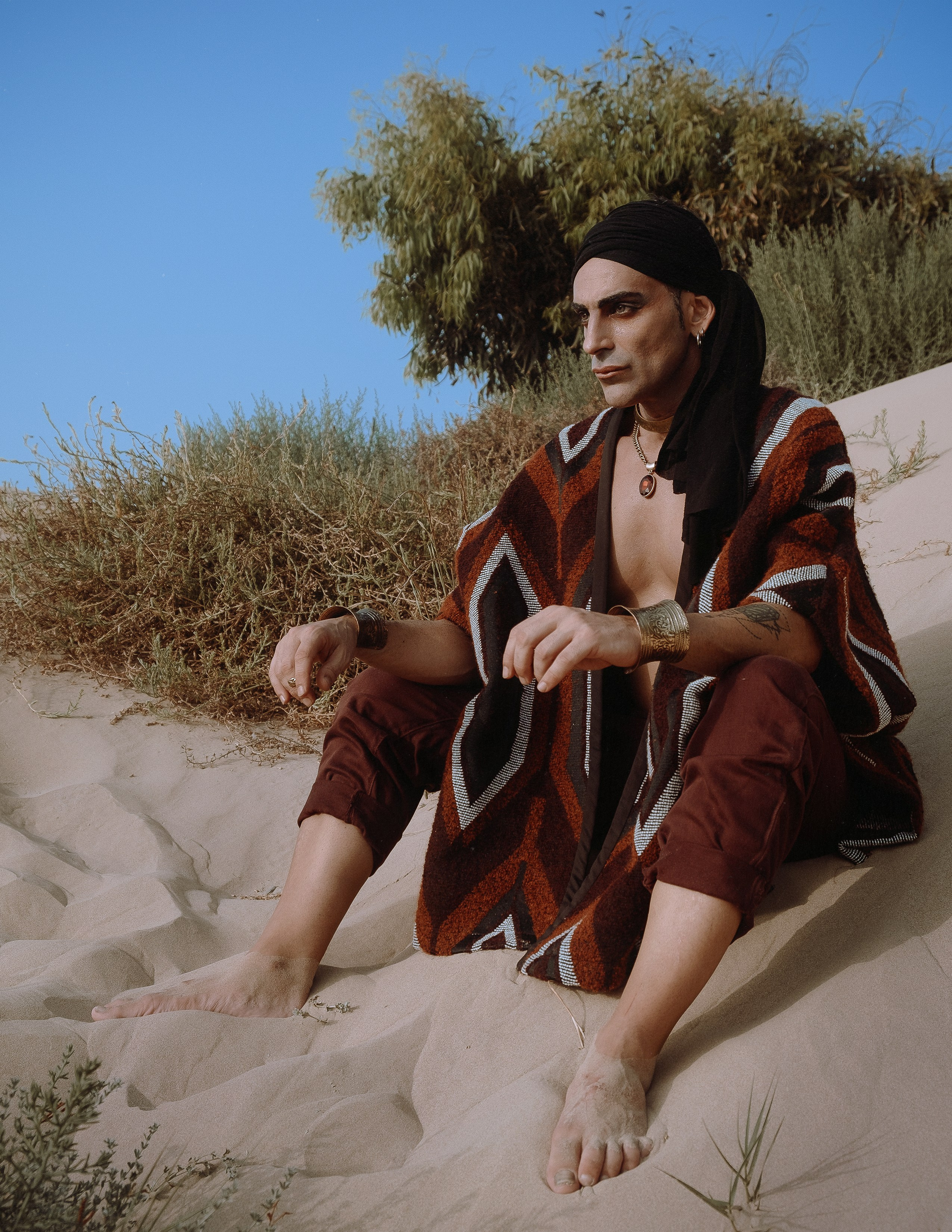 Портфолио-фотосессия в дюнах Аликанте — креативные образы и уникальные наряды от дизайнера — Фотограф Андрей Луковников