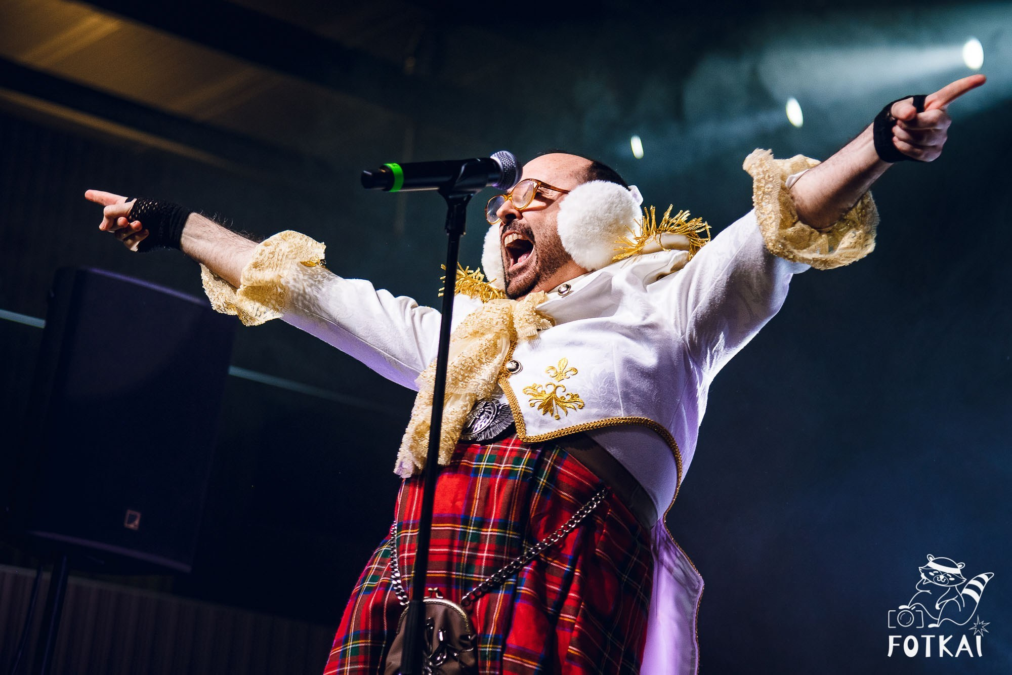 Ojete Calor en Alicante: un concierto donde el absurdo fue más preciso que la solemnidad | FOTKAI