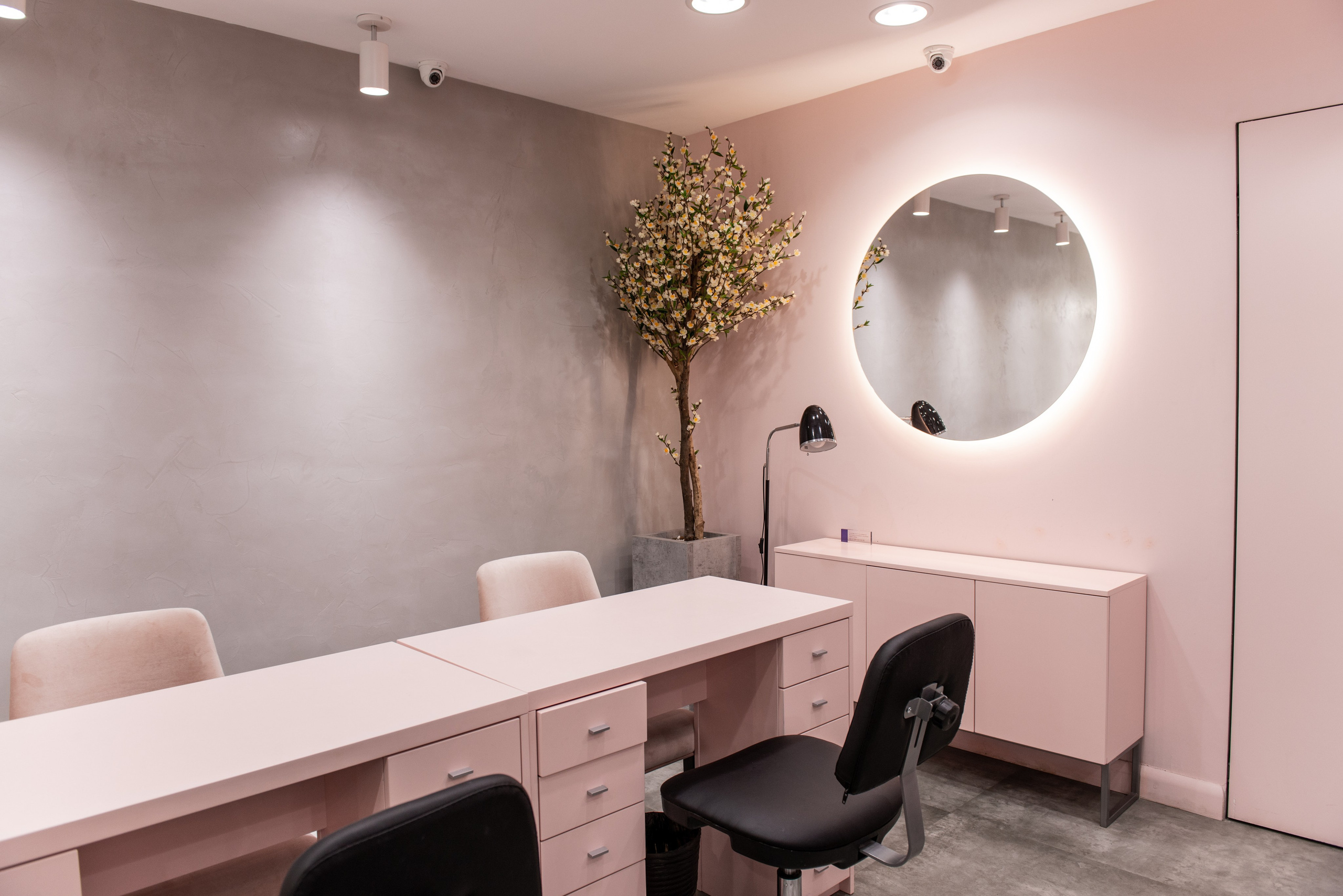 Манюкирный салон Nail Москвичка. ФОТОГРАФ МЕКСИКА КИНТАНА-РОО