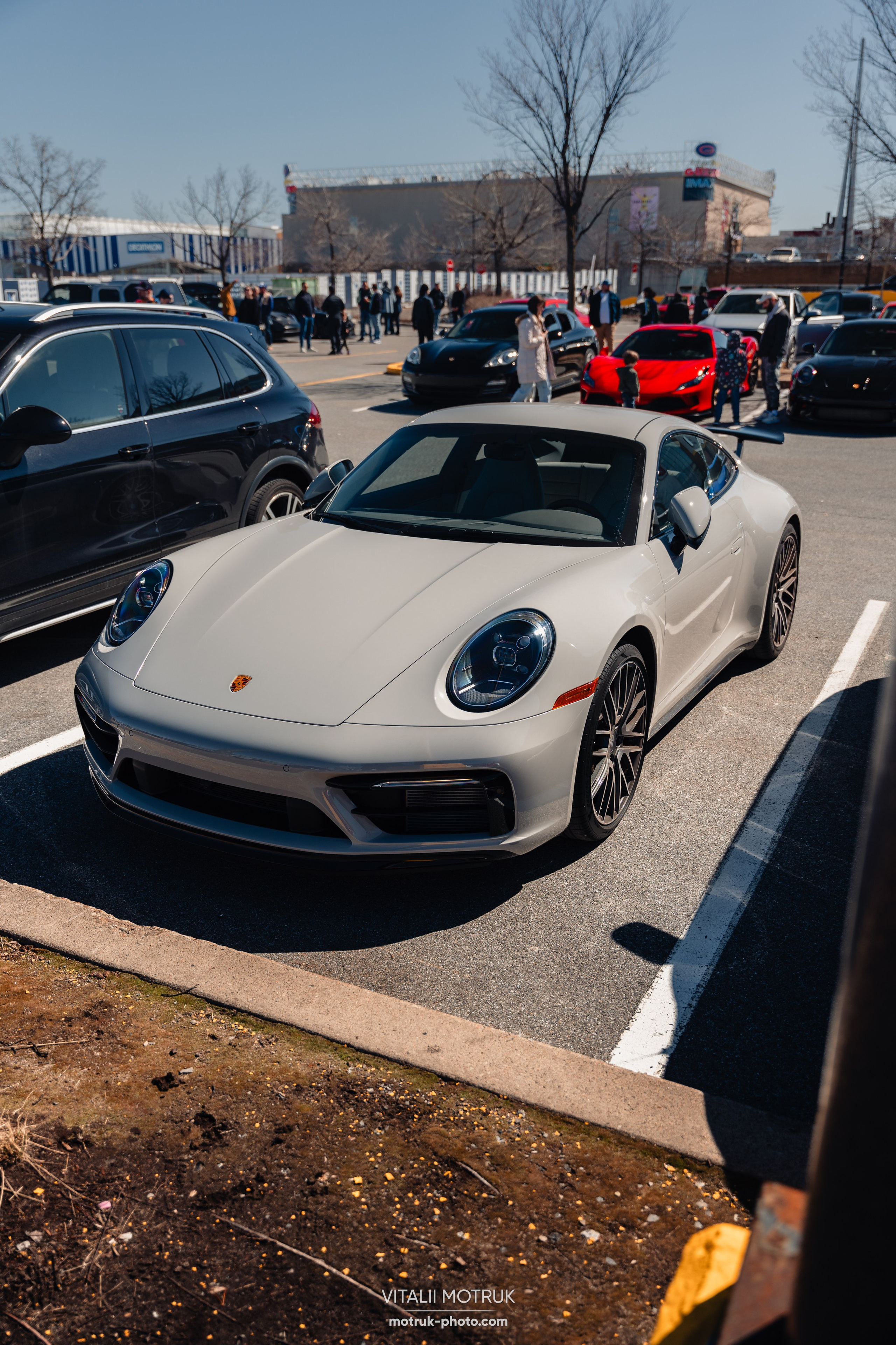 Porsche meet Montreal. Photographer in Paris — Vitalii Motruk