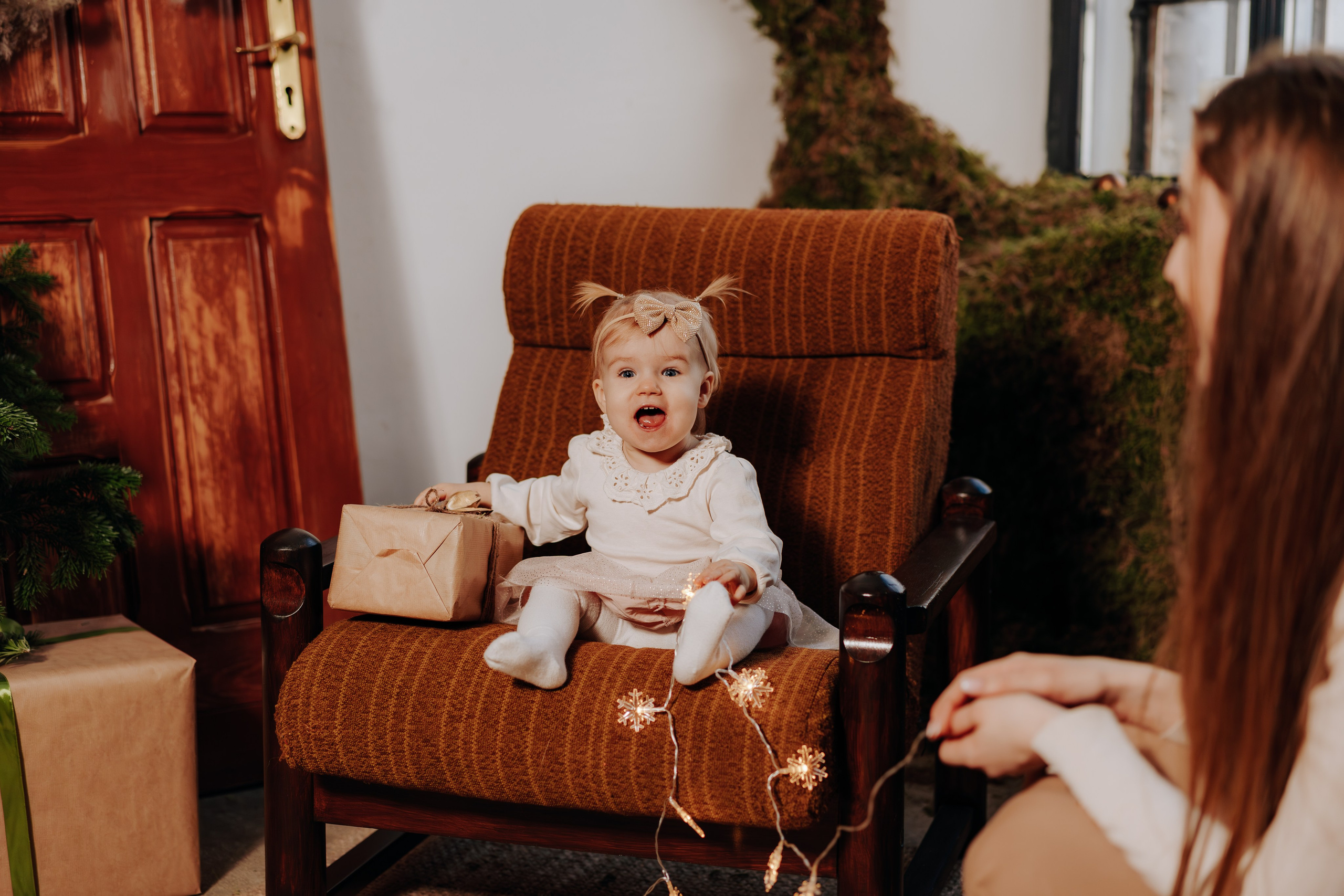 Minimalistyczne sesje świąteczne. Fotograf ślubny & lifestyle Gdańsk, Karolina Baczewska