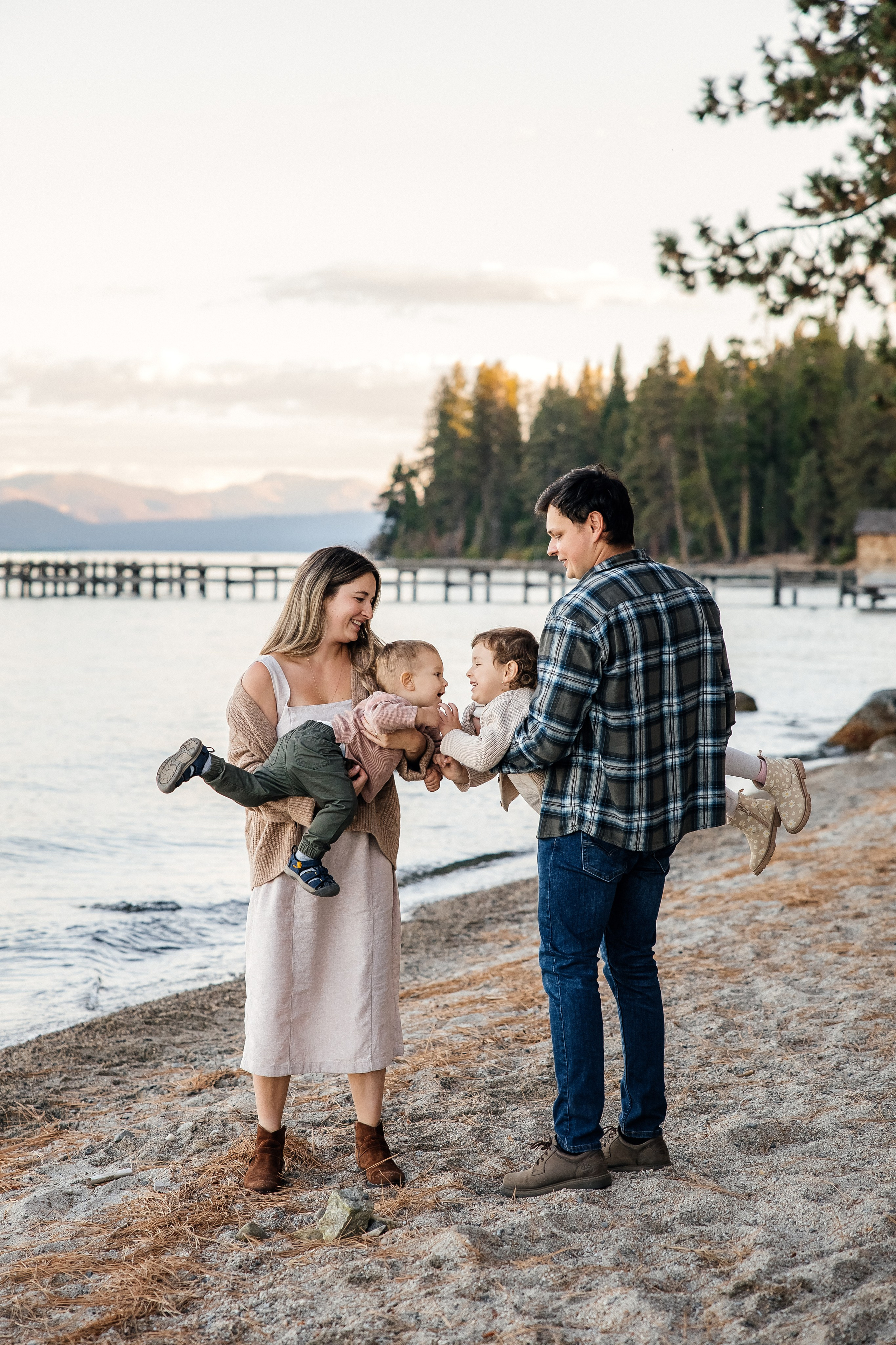 Families. ArtFeather Photography. Sacramento, California