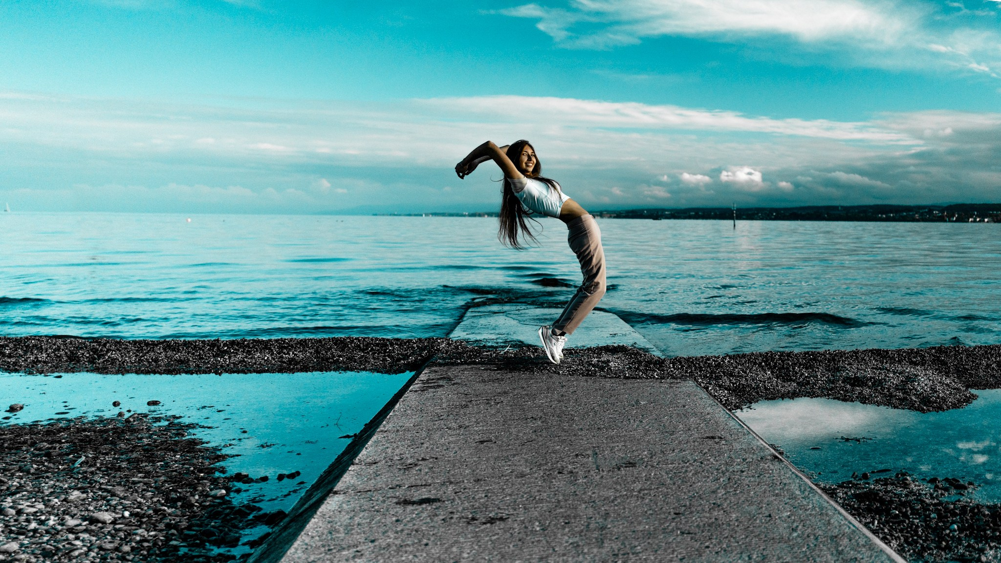 Portraitshooting for a Business Shot at the Lake Bodensee in Konstanz. Murat Bostan Fotografie für Events, kleine Hochzeiten und Portraitfotografie