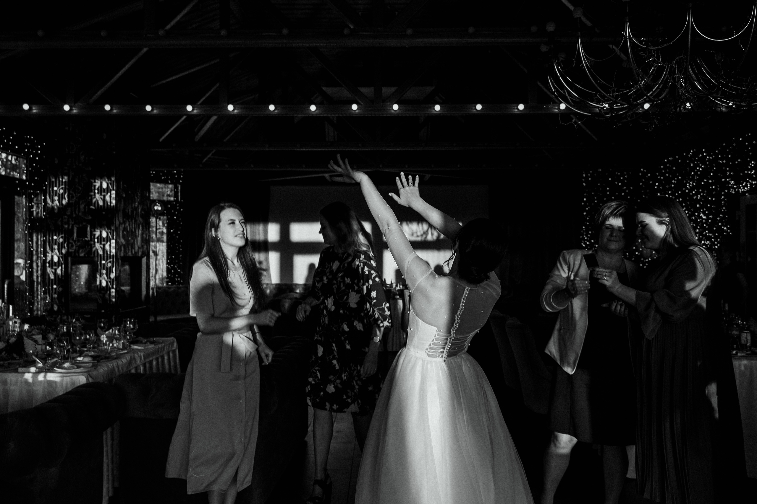 Dance for me. Photographer and travel-blogger Aleksandra Gritsenko