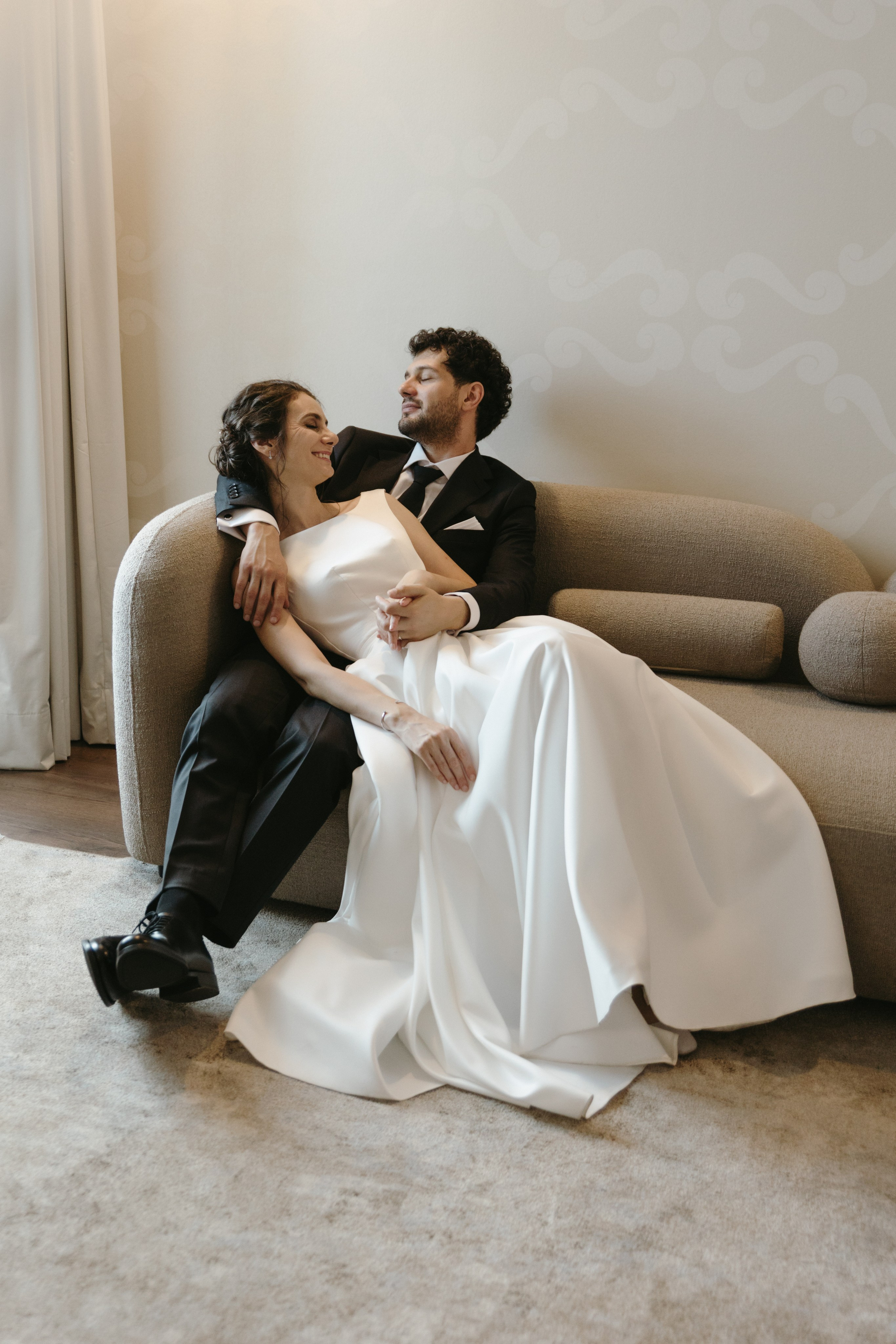 George & Alina | Wedding at Hotel Timisoara. Wedding photographer and videographer based in Timisoara, Romania