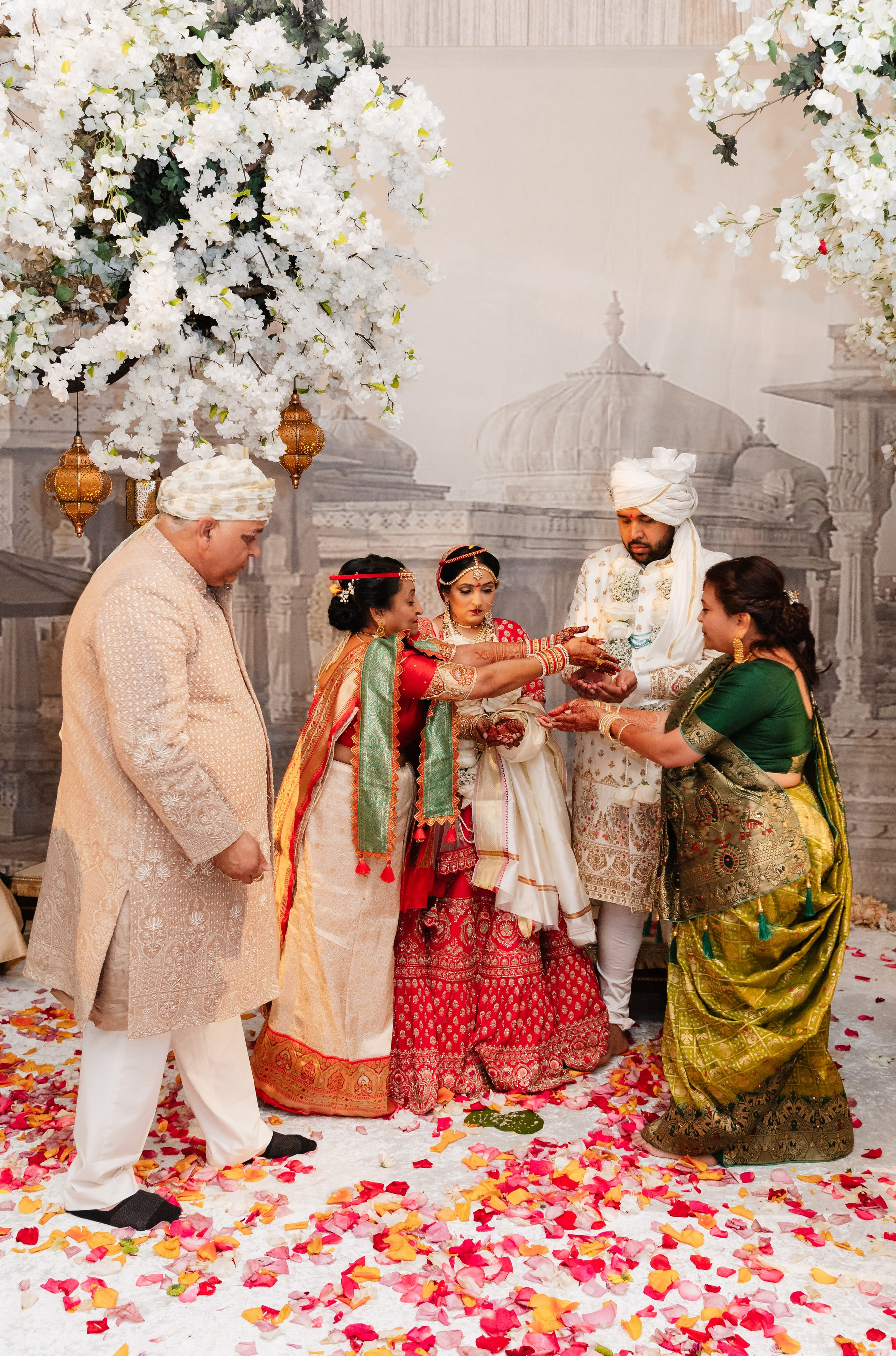 A Sacred Hindu Celebration of Love, Ritual, and Tradition. YES I DO PRODUCTION — Wedding photography&videography