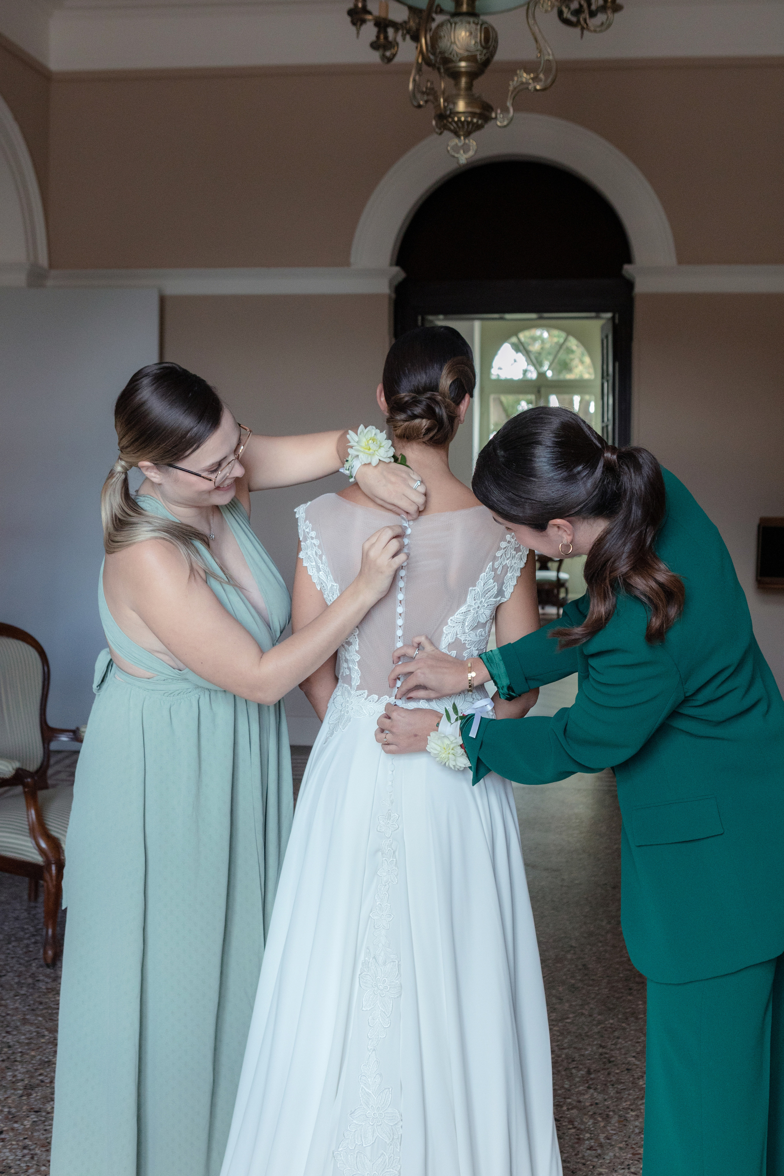 Emerald themed wedding in Château de Puydaniel. Eugénie Smirnova — photographe à Toulouse et dans le sud-ouest de la France
