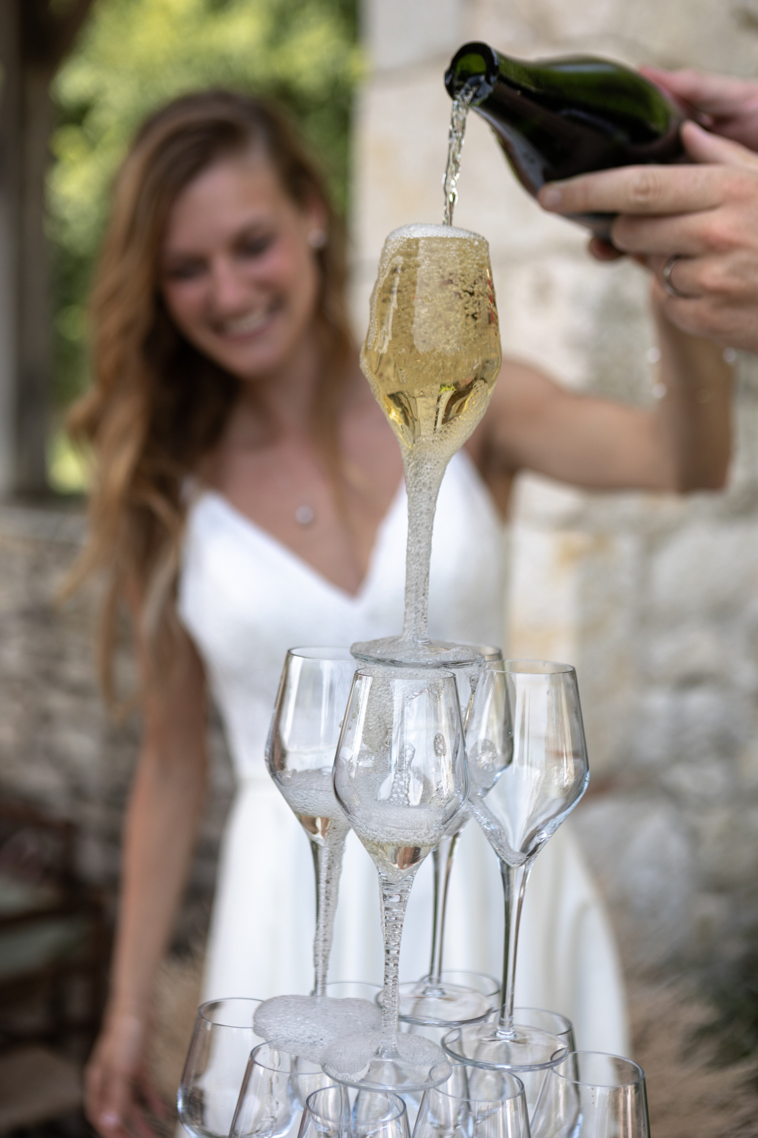 British — scottish wedding in Souquet Hall, Aquitaine, France. Eugénie Smirnova — your photographer in Toulouse and southwest France