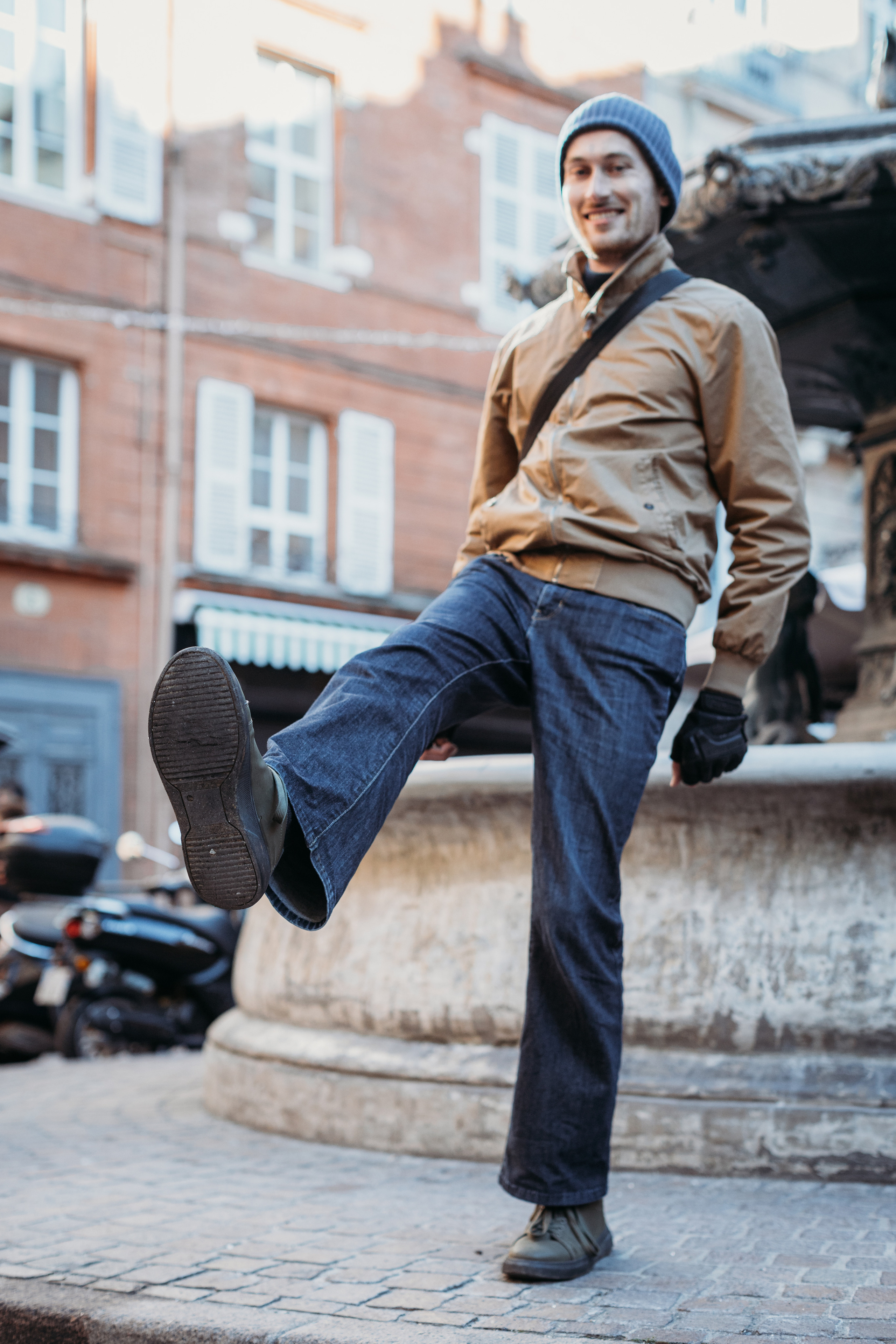 Individual photo portrait for Daniel in Toulouse city centre. Eugénie Smirnova — your photographer in Toulouse and southwest France