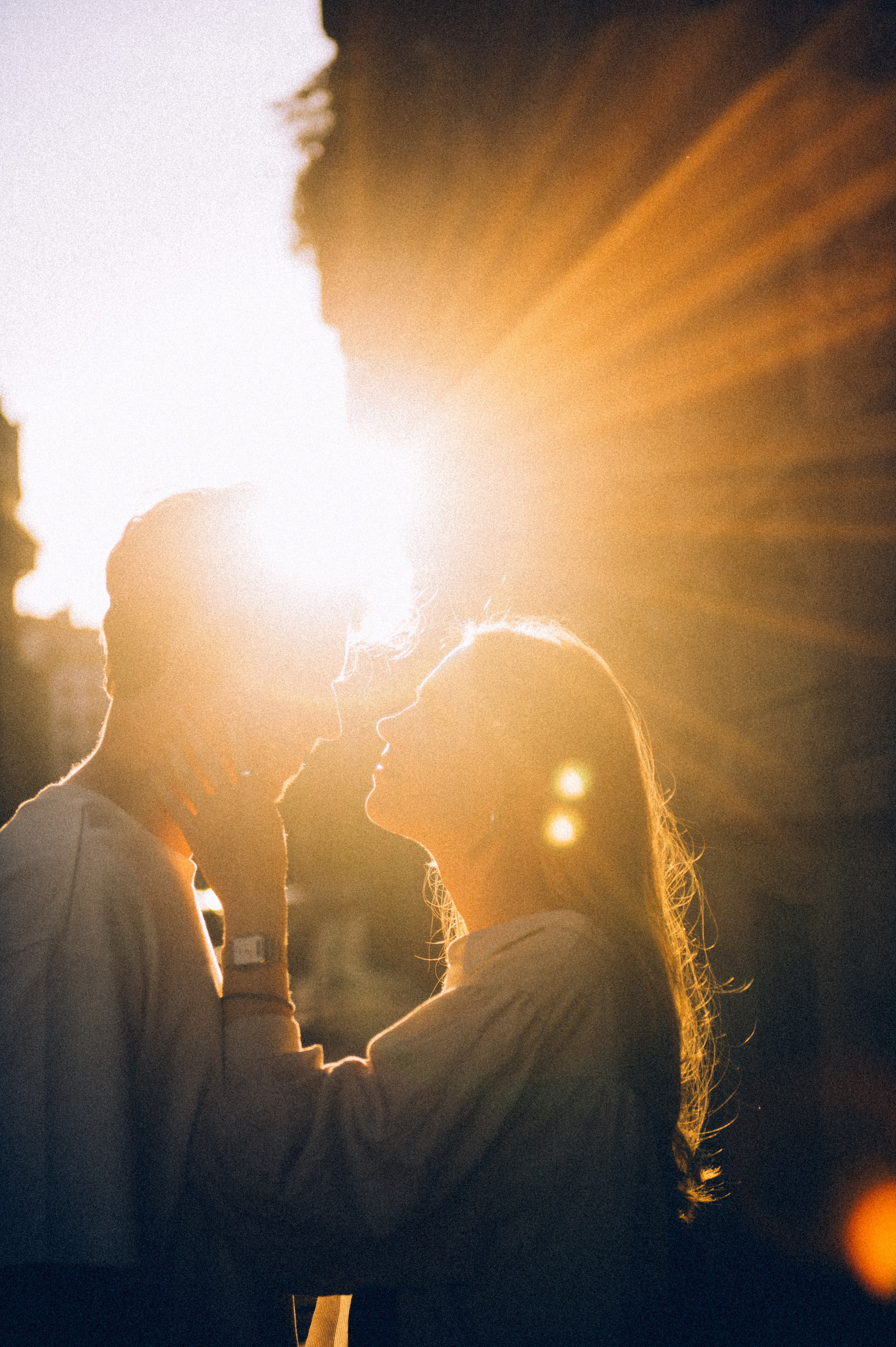 Best photographer for candid emotion in Milan. Sunset in Milan. Romantic places in Milan. Couple photographer.