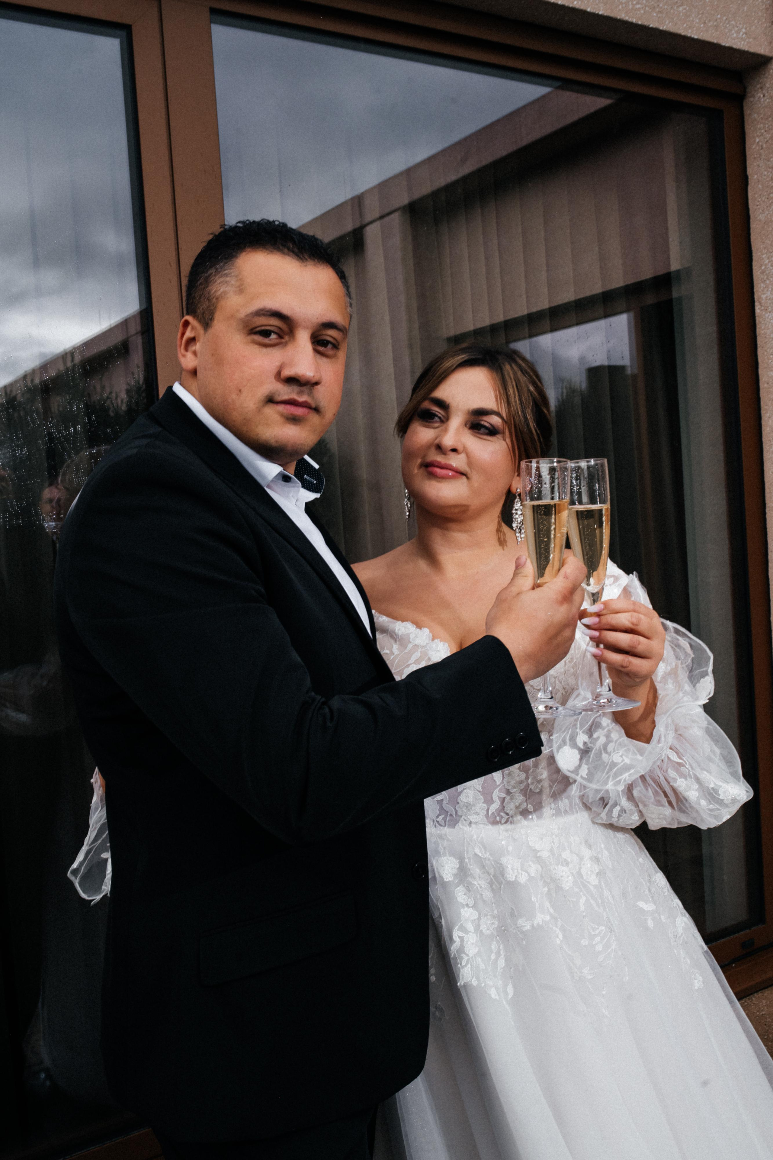 Elvira & Mnaz. Anna Saribekyan – Beste Hochzeitsfotografin in Würzburg, Top 10 in Deutschland