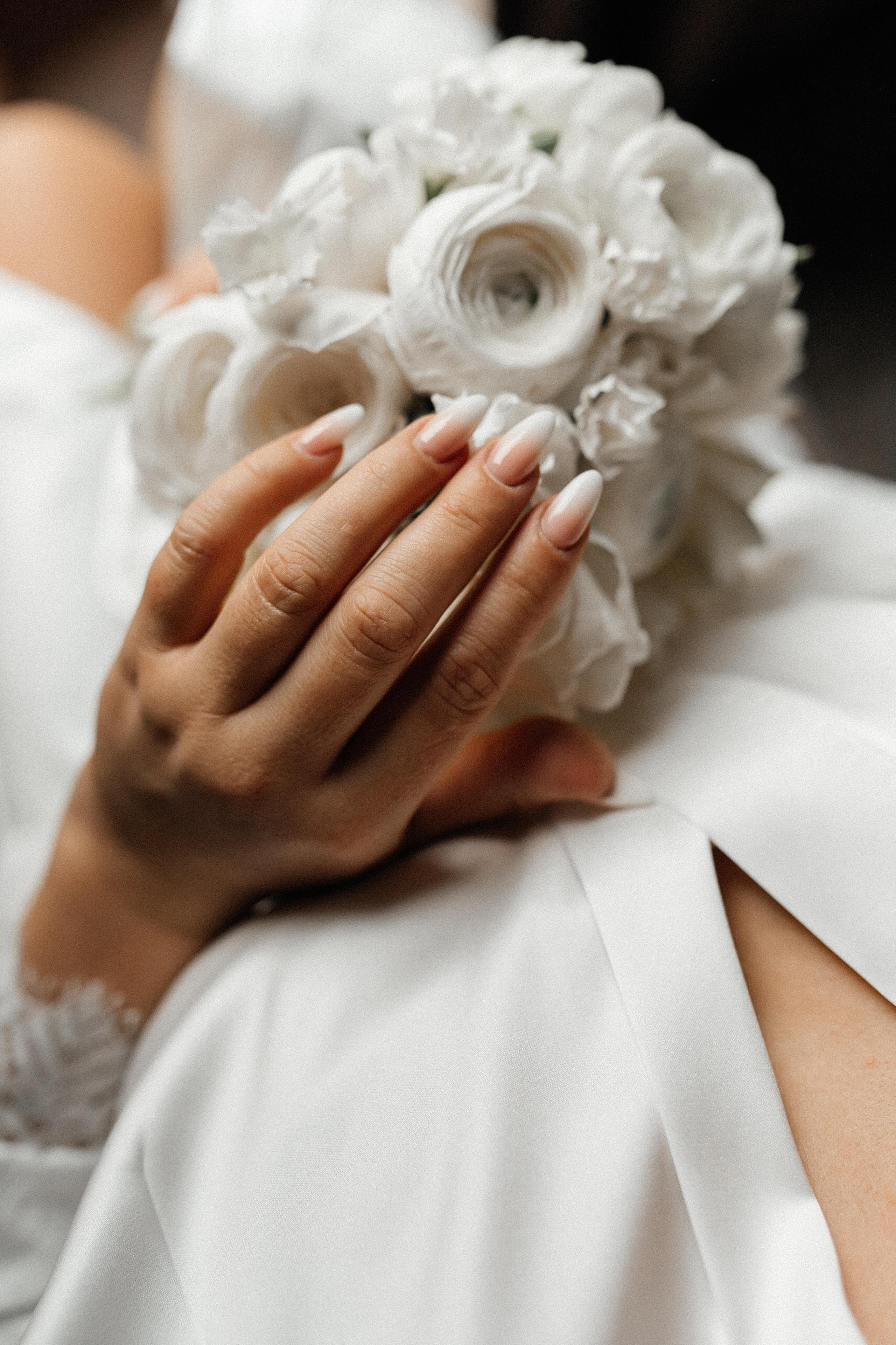 Elvira & Mnaz. Anna Saribekyan – Beste Hochzeitsfotografin in Würzburg, Top 10 in Deutschland