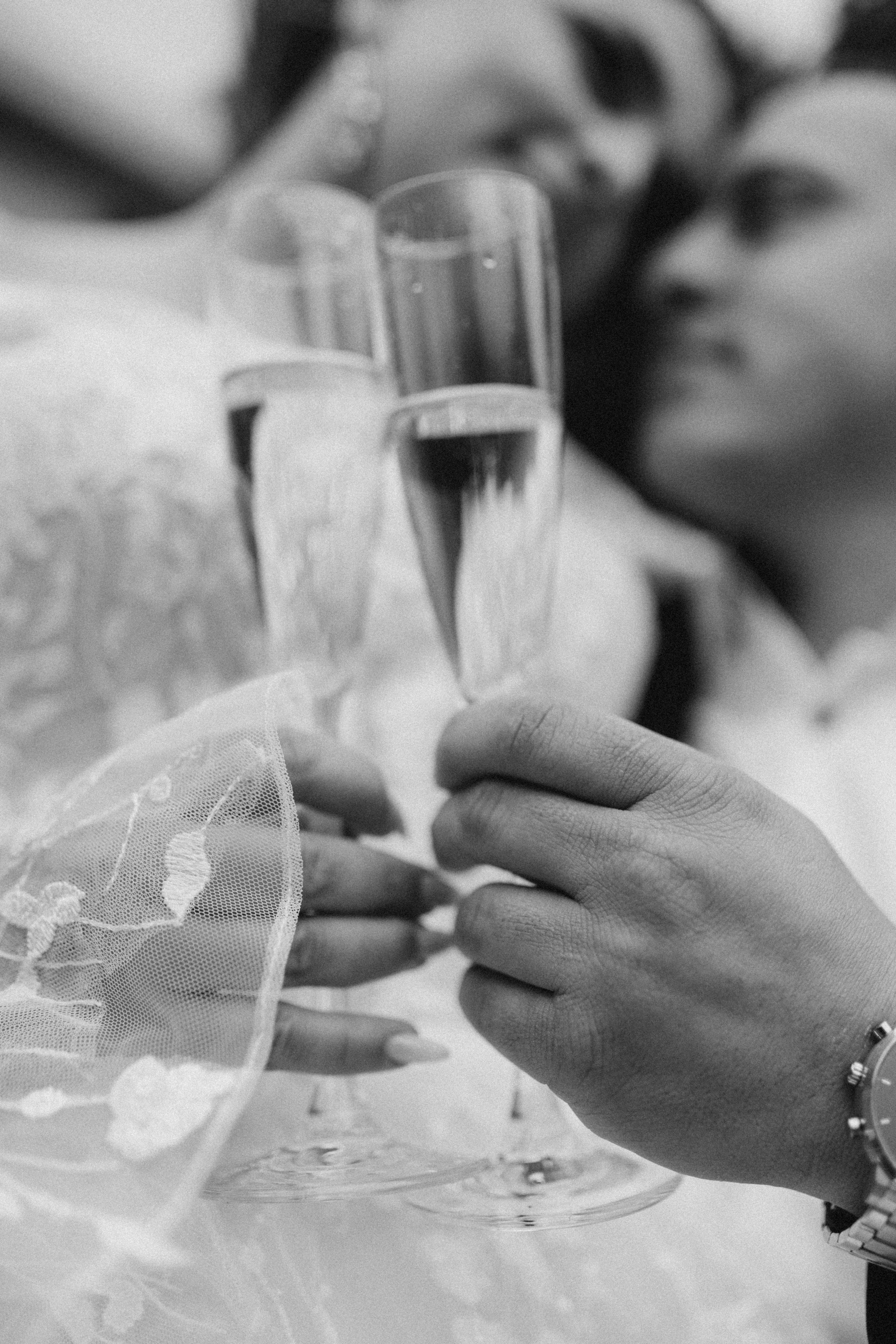 Elvira & Mnaz. Anna Saribekyan – Beste Hochzeitsfotografin in Würzburg, Top 10 in Deutschland