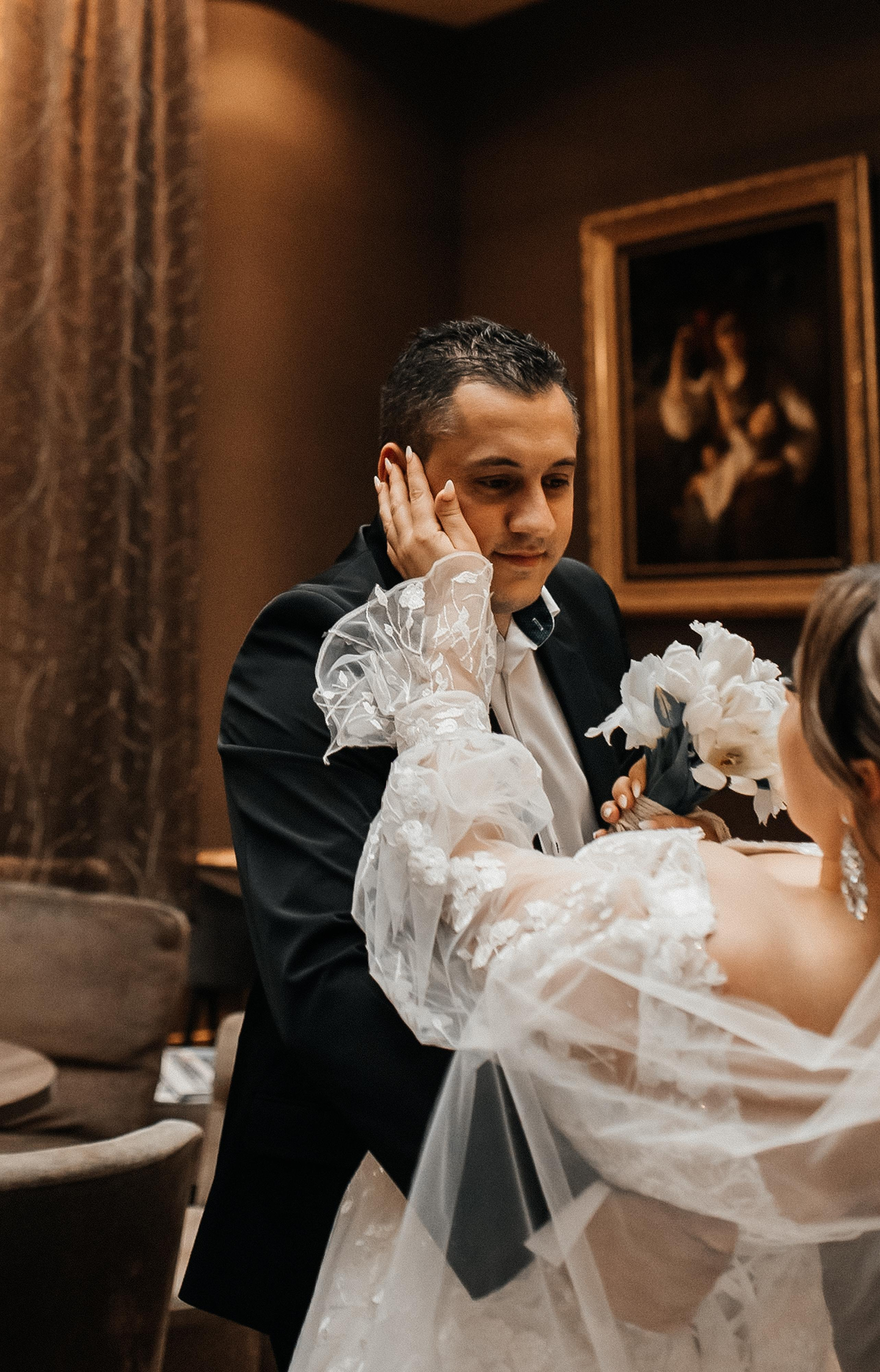 Elvira & Mnaz. Anna Saribekyan – Beste Hochzeitsfotografin in Würzburg, Top 10 in Deutschland