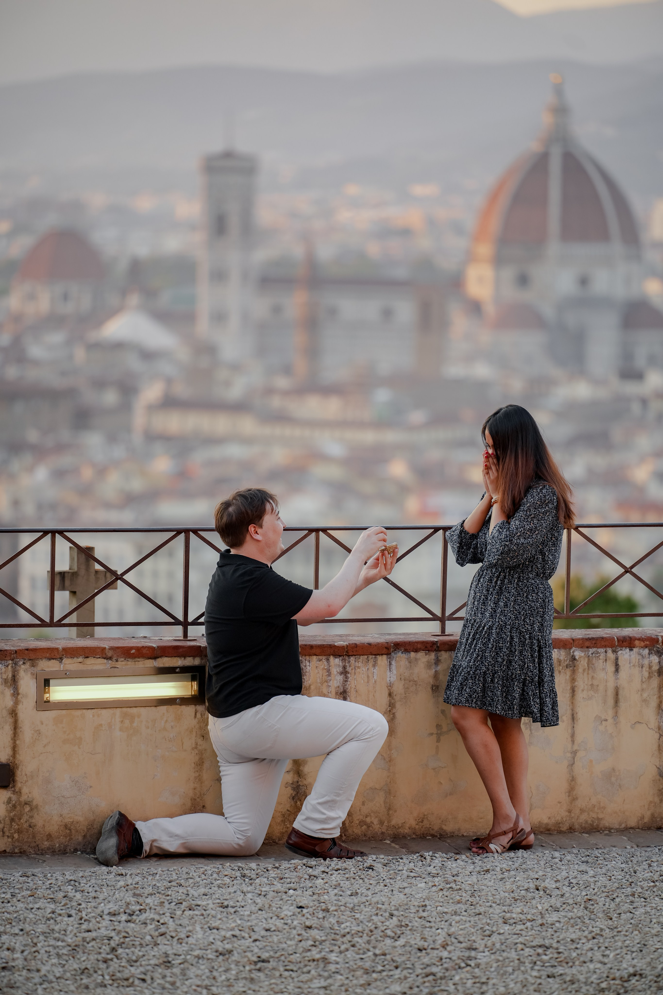 Proposal in Italy. Wedding Photographer in Italy