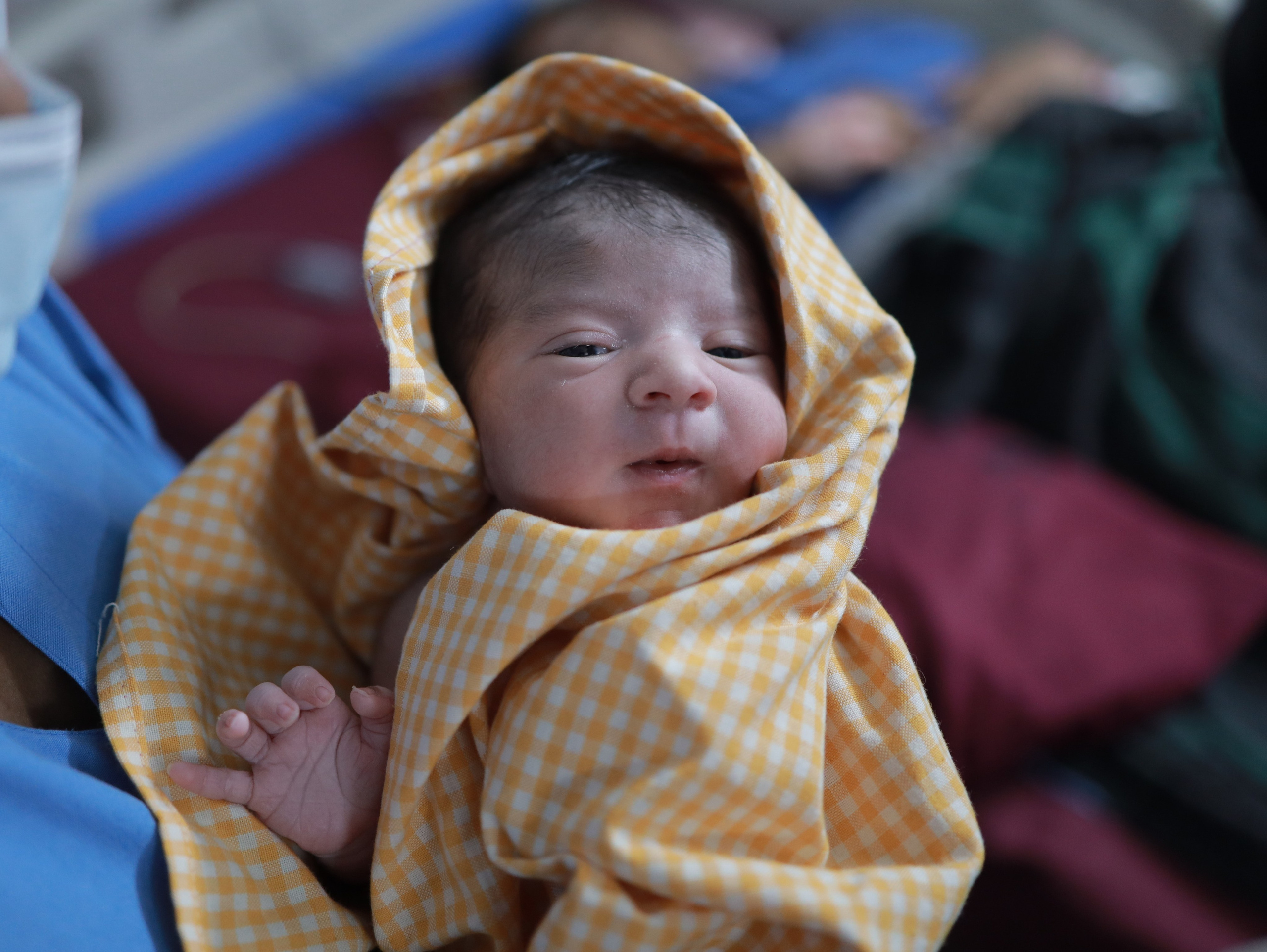 Birth & Hospital Session. BABY & FAMILY - MATERNITY - WEDDINGS & EVENTS - COMMERCIALS & CORPORATE | GOWTHAMAN SIVARAJ