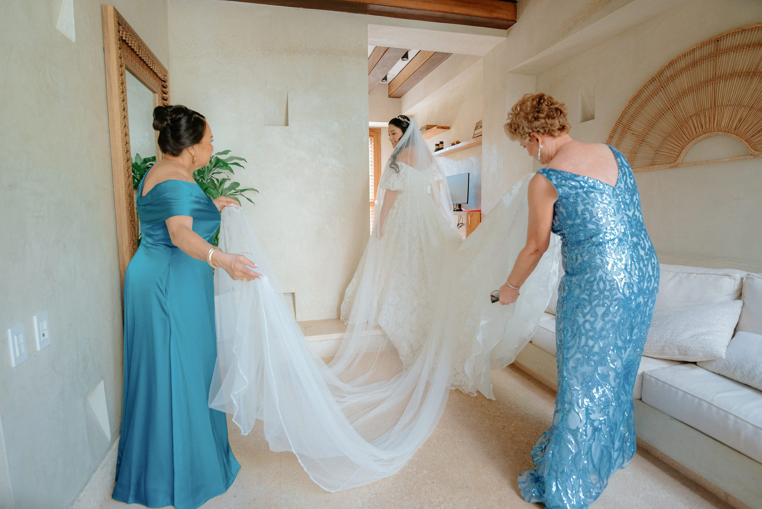 Cindy + Garrett | Destination Wedding Photos in Cartagena 2025 – César Vanegas Photography. César Vanegas Photography | Wedding & Travel Photographer | Cartagena, Colombia