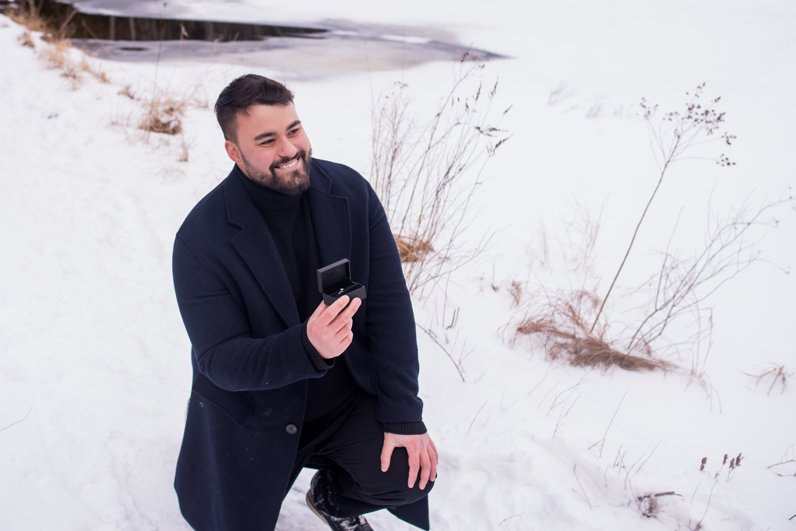 A Love Story in the Snow: Photo Shoot and Surprise Proposal. Wedding photographer in Orlando, Boston & New York Anderson Marques