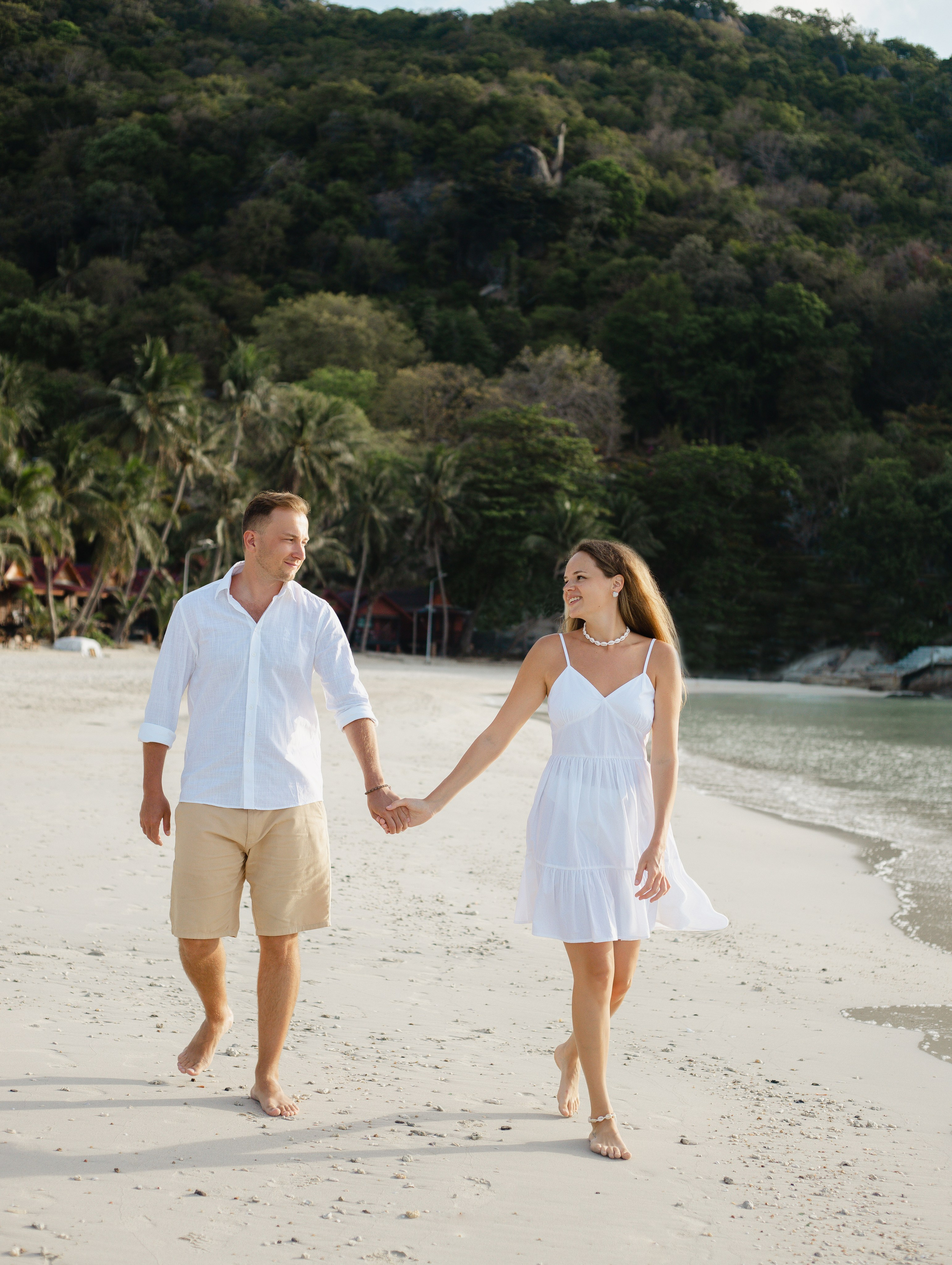 LOVE — STORY. Photographer on Koh Samui Elena