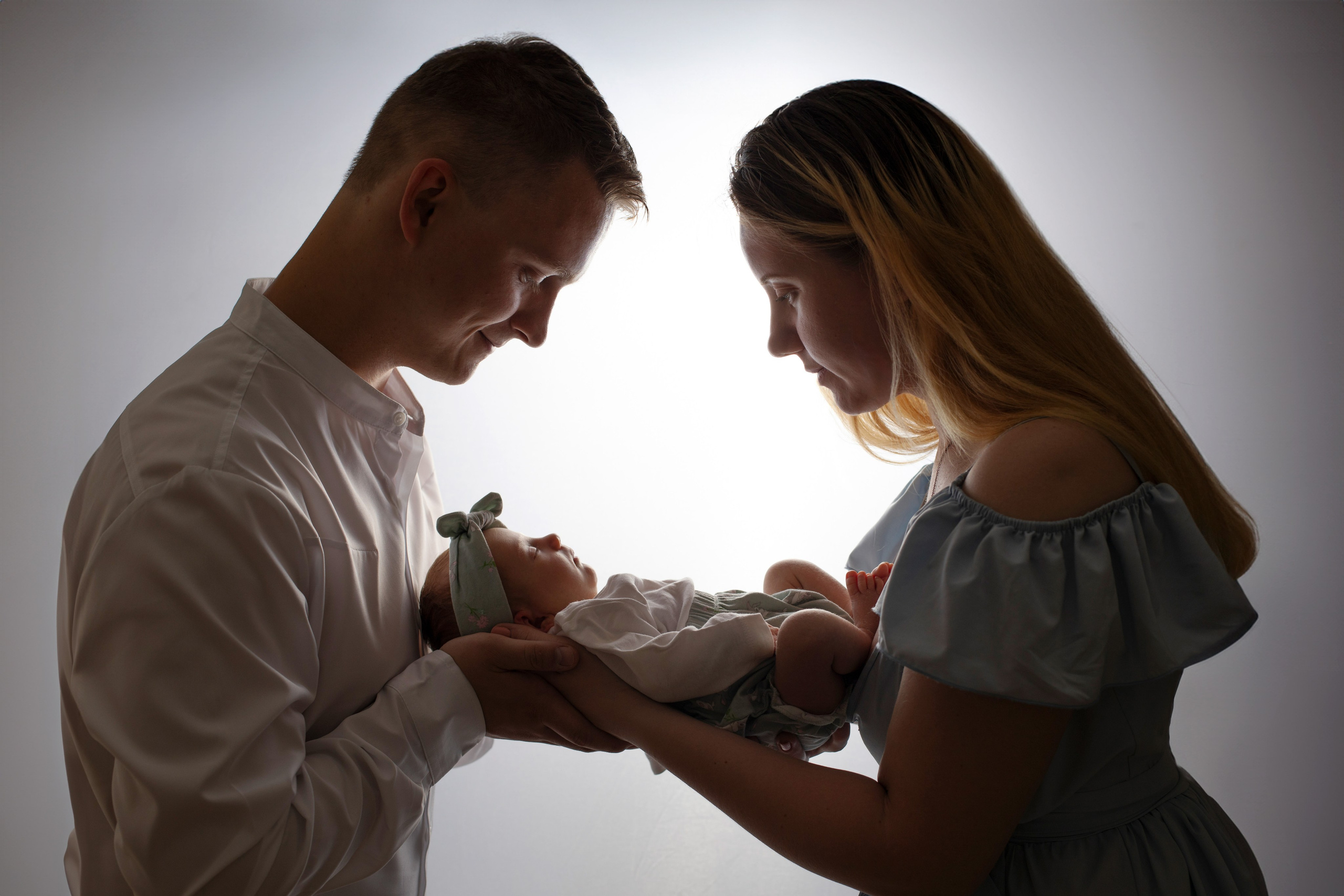 Odotus ja newborn kuvaus. Ekaterina Mansur, muotokuvafotografi Suomessa (Helsingissä ja Uudellam