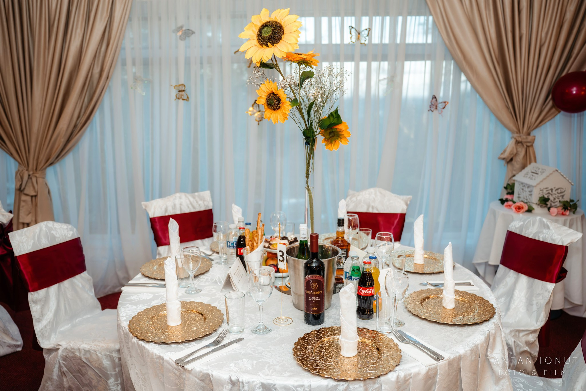 Mihaela & Razvan. TANTAN IONUT FOTO & FILM