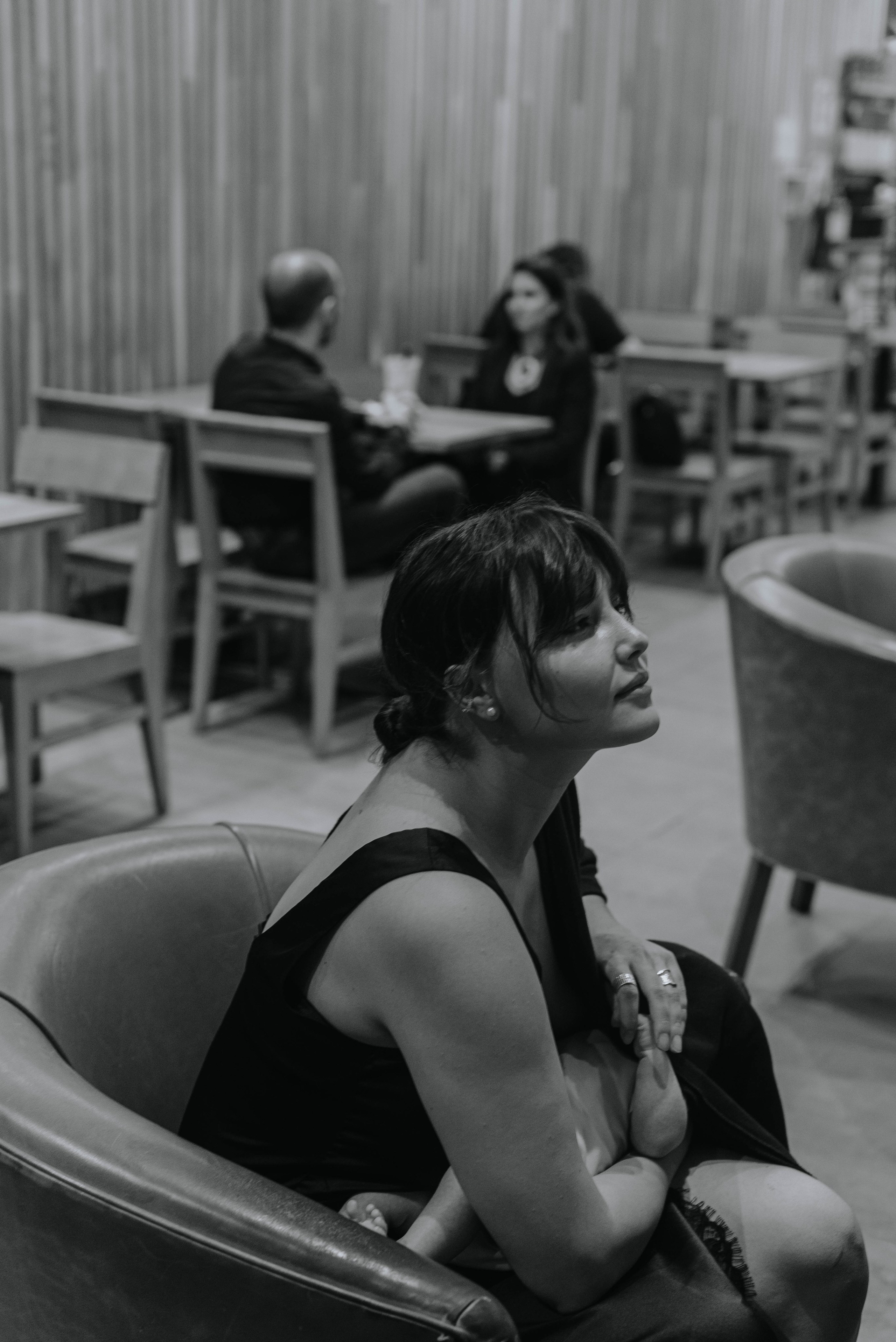 Mom Yana and Mars. Photographer @elmirkami in the city of Buenos Aires