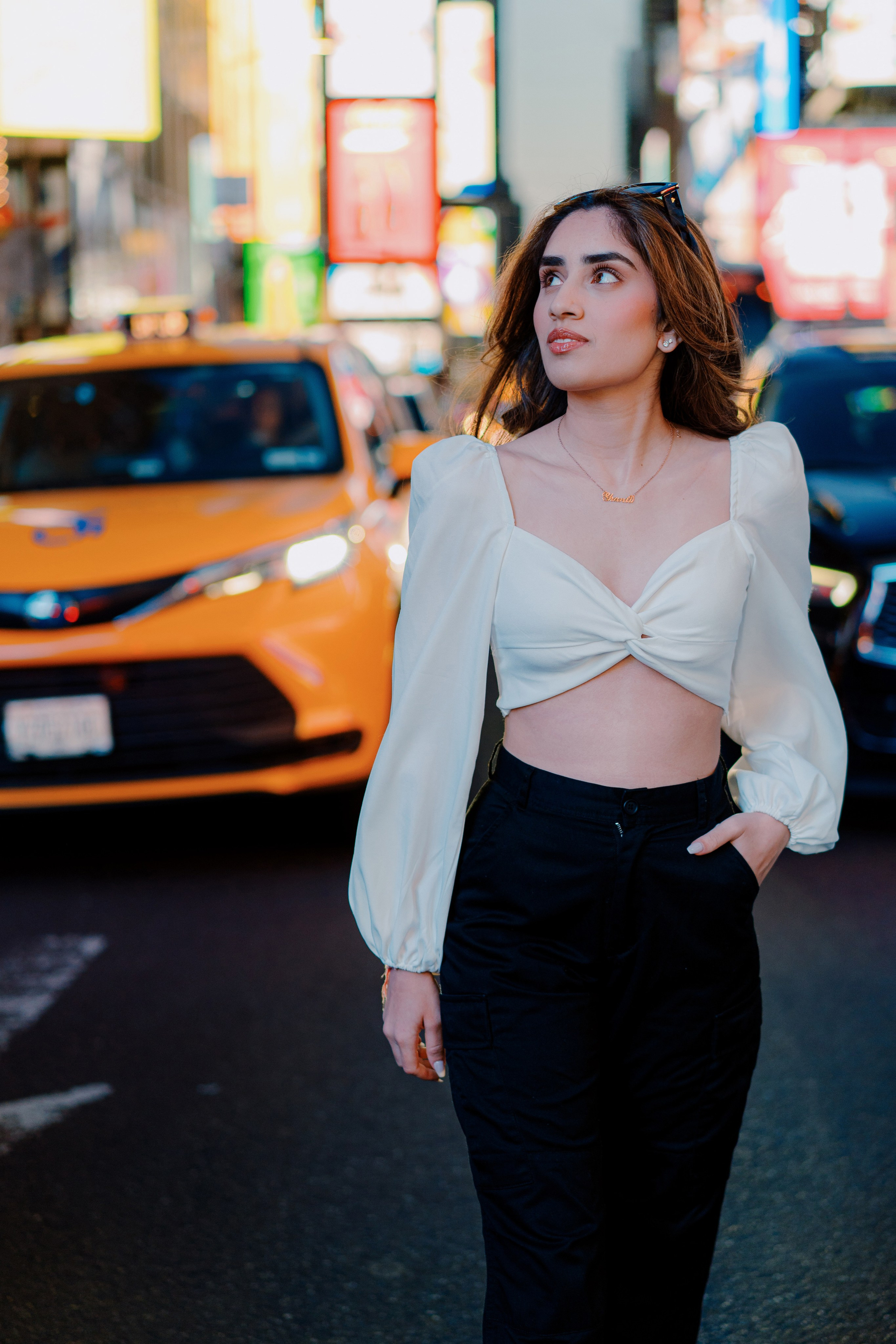 Times Square Night Portrait Photography | NYC Professional Photos. Videographer and photographer in New York // MAKAROV.VIDEO