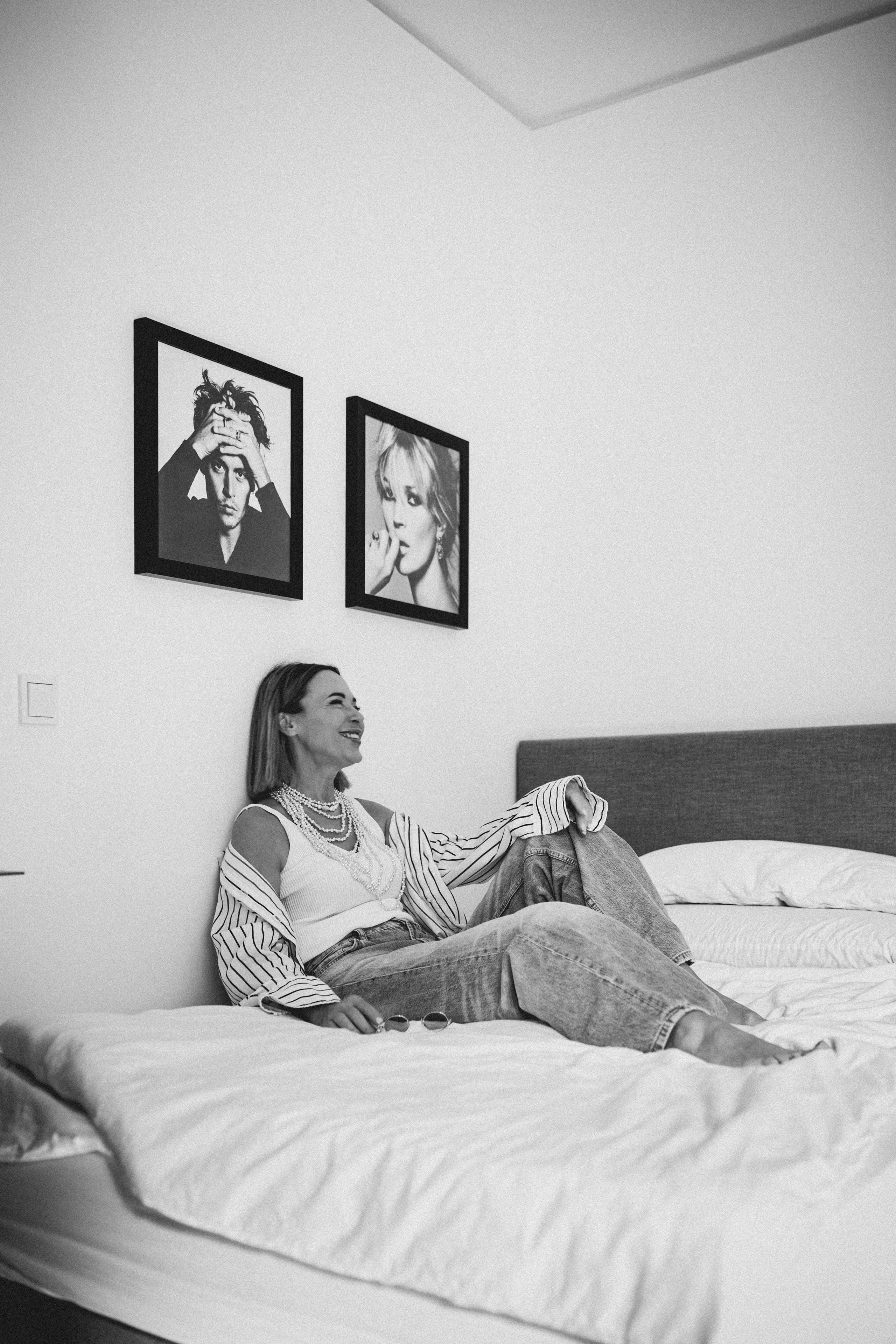 KIRA. Portrait photographer in Germany and all over Europe Mischa Blank