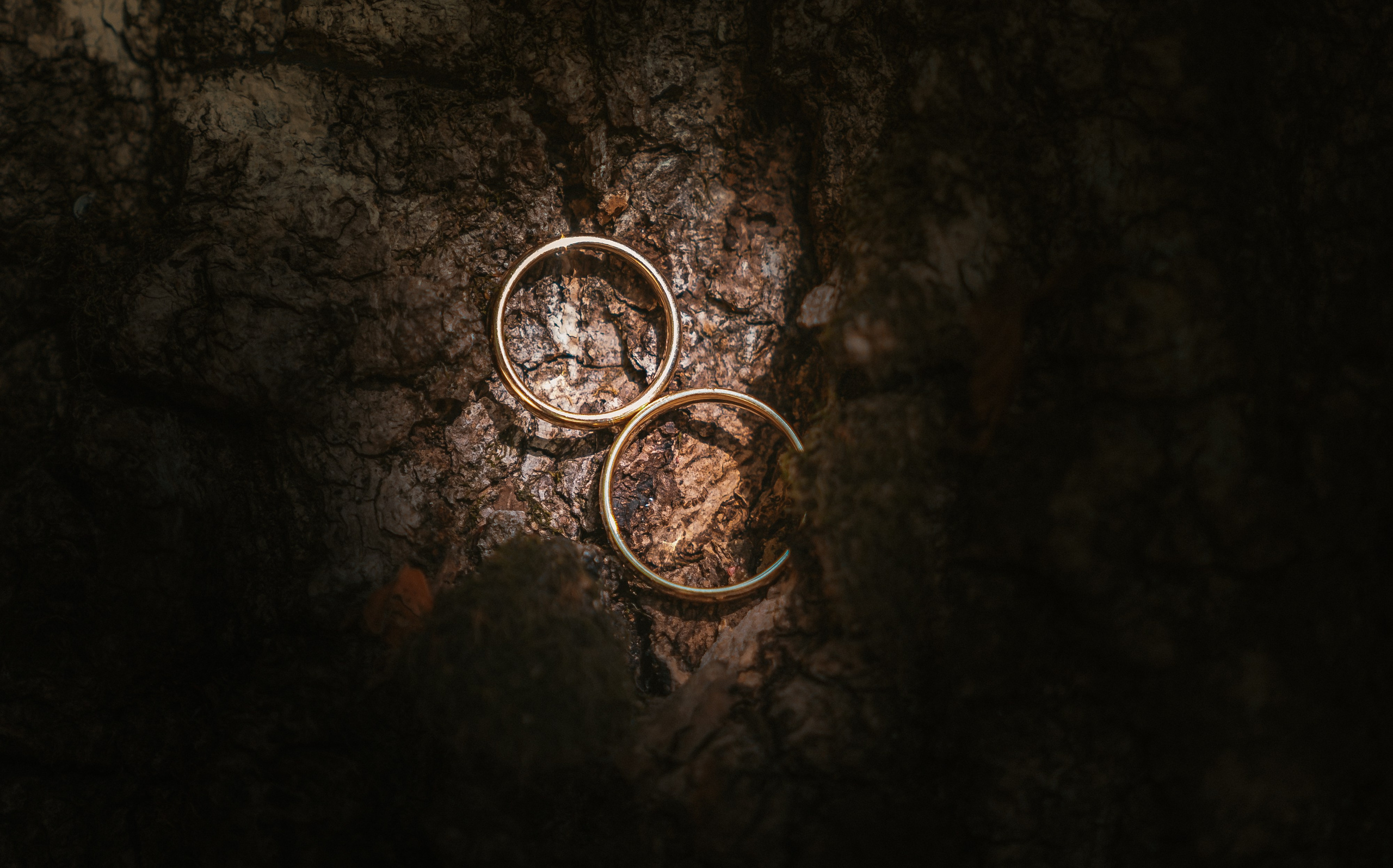 Christiana & Gyuszi. Dara Lens | The art of remembering