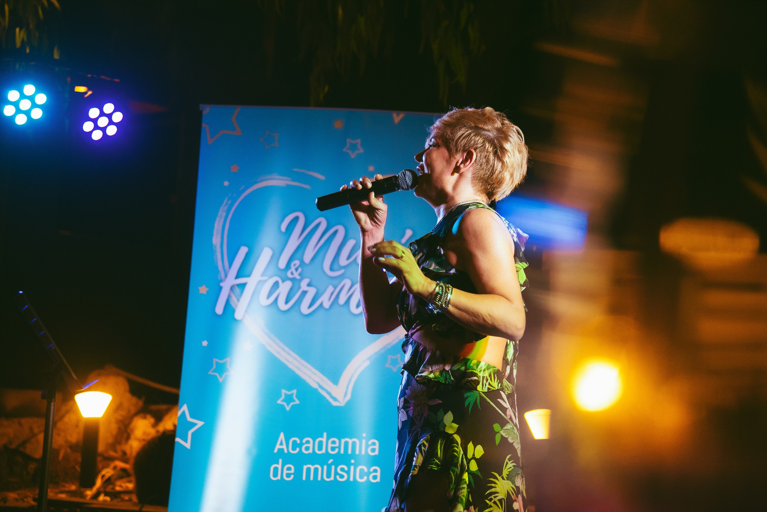 Photo report from a creative evening at the El Bosque Animado restaurant, Torrevieja