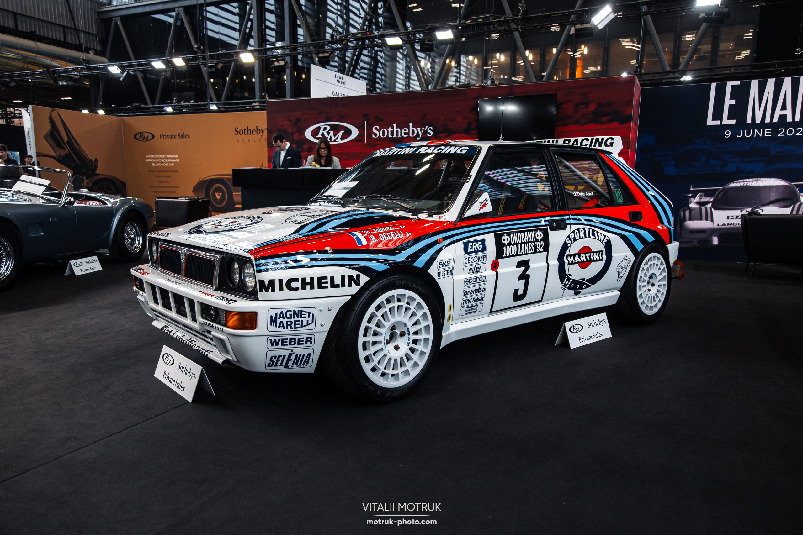Retromobile 2023. Photographe de voitures à Paris — Vitalii Motruk
