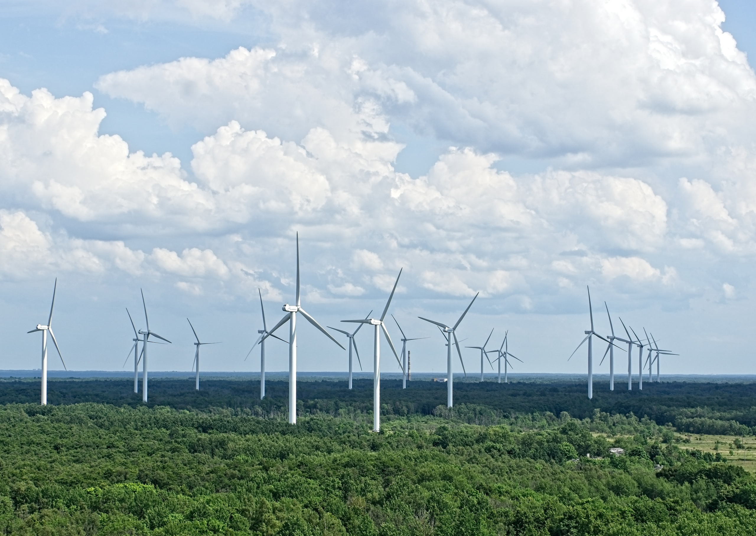 Дрон-съёмка и монтаж видео для бизнеса и соцсетей. Работаем в Таллине и по всей Эстонии. Также предлагаем обучение и консультации