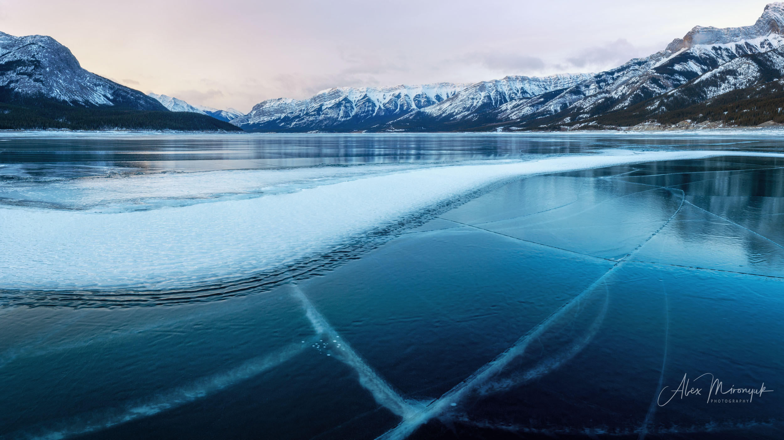 Photographing Winter Wonderland — Canada. Pet, Senior, Landscape, portrait studio, photographer in Miami and Sou