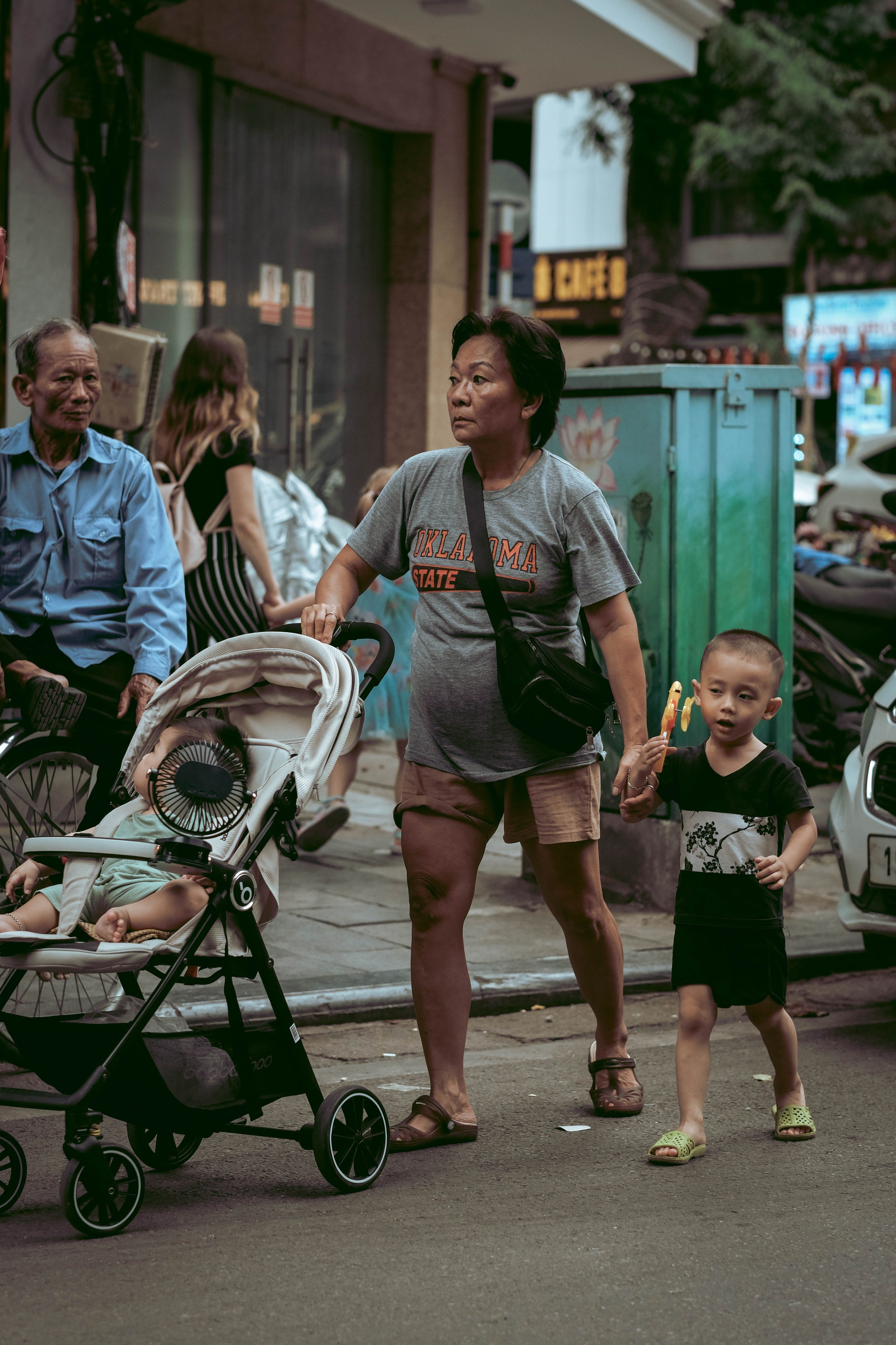 Street Life Hanoi | Photo by Yukophotography 📸