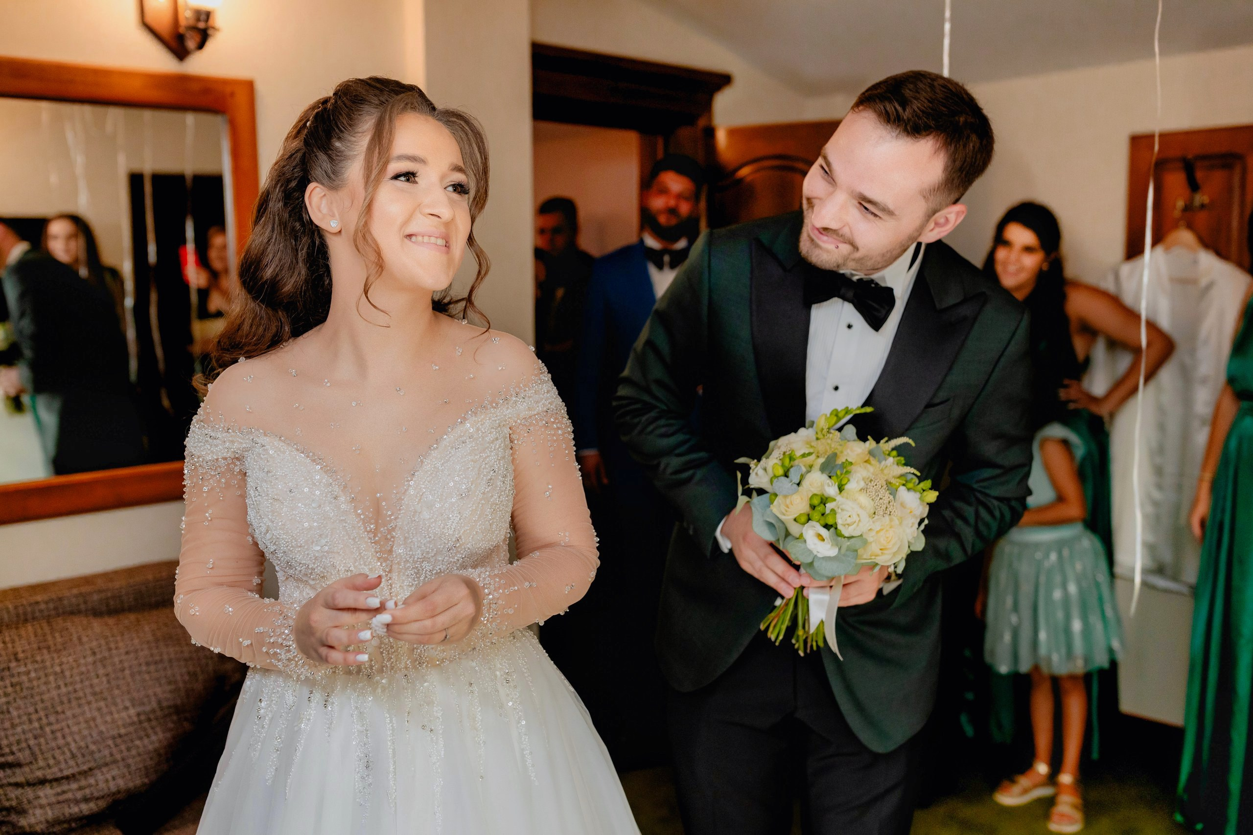 - nunta--fotograf-profesionist-botosani - fotografie-nunta-romantica - imagini-nunta-in-natura-alin-chirila-fotograf - fotografii-cuplu-indragostit-nunta-botosani - sedinta-foto-miri-andrei-iustina-alinofotostudio - amintiri-din-nunta-realizate-de-fotograf-profesionist - povestea-nuntii-andrei-si-iustina-in-imagini-alinofotostudio-fotograf evenimente- evenimente Botoșani -fotograf Suceava - fotograf Iași- servicii foto. servicii foto Botoșani. servicii foto video Botoșani. fotograf nunta. fotograf evenimente. fotograf nunta Botoșani. Alin chirila. Alin chirila fotograf. Alinofotostudio.- servicii foto. servicii foto Botoșani. servicii foto video Botoșani. fotograf nunta. fotograf evenimente. fotograf nunta Botoșani. Alin chirila. Alin chirila fotograf. Alinofotostudio.fotograf stare civilă,poze stare civilă,album foto stare civilă,servicii foto suceava,fotograf evenimente suceava,fotograf nuntă suceava,poze cununie civilă,ședință foto stare civilă,sesiune foto suceava,fotograf profesionist suceava,fotograf botosani,stare civila botosani,alinofotostudio,alin chirila fotograf.servicii foto. servicii foto Botoșani. servicii foto video Botoșani. fotograf nunta. fotograf evenimente. fotograf nunta Botoșani. Alin chirila. Alin chirila fotograf. Alinofotostudio.fotograf stare civilă,poze stare civilă,album foto stare civilă,servicii foto suceava,fotograf evenimente suceava,fotograf nuntă suceava,poze cununie civilă,ședință foto stare civilă,sesiune foto suceava,fotograf profesionist suceava,fotograf botosani,stare civila povestitor prin fotografiebotosani,alinofotostudio,alin chirila fotograf,servicii foto. servicii foto Botoșani. servicii foto video Botoșani. fotograf nunta. fotograf evenimente. fotograf nunta Botoșani. Alin chirila. Alin chirila fotograf. Alinofotostudio.fotograf stare civilă,poze stare civilă,album foto stare civilă,servicii foto suceava,fotograf evenimente suceava,fotograf nuntă suceava,poze cununie civilă,ședință foto stare civilă,sesiune foto suceava,fotograf profesionist suceava,fotograf botosani,stare civila botosani,alinofotostudio,alin chirila fotograf,cununie religioasă botoșani,andreea și neculai,capela militară botoșani,foto conacul zăicești,fotograf nuntă botoșani,fotograf cununie religioasă,foto evenimente botoșani,poze cununie capela militară,ședință foto zăicești,fotograf profesionist botoșaniMire și mireasă – Sergiu & Liliana – ziua nunții, 2024 - Emoții în ziua nunții – Sergiu și Liliana - Dansul mirilor – fotografie artistică nuntă 2024 - Sedinta foto romantică în natură – Sergiu & Liliana - Rochia de mireasă și detalii de nuntă elegan-Album de cununie civilă Florin și Anda – Fotografii profesionale realizate de Alin Chirilă în Botoșani -fotograf prin fotografie-Ședință foto Trash the Dress pe muntele Rarău cu Iulian și Iuliana – fotografie de cuplu, natură montană, emoție autentică surprinsă de Alin Chirilă, povestitor prin fotografie.- "Iulian și Iuliana pe crestele Rarăului – fotografie Trash the Dress în natură" - "Cuplu îmbrățișat la apus pe muntele Rarău – ședință foto după nuntă" - "Rochie de mireasă în vânt pe munte – Trash the Dress Rarău-1. Iulian și Iuliana pe muntele Rarău – ședință foto Trash the Dress în natură, cu peisaj montan spectaculos 2. Cuplu în îmbrățișare pe Rarău – emoție autentică surprinsă după nuntă 3. Rochie de mireasă în bătaia vântului – fotografie artistică Trash the Dress în munți 4. Mire și mireasă privind spre orizont – dragoste și libertate pe muntele Rarău 5. Iuliana zâmbind în rochia de mireasă – portret în natură, Trash the Dress 6. Iulian ținându-și mireasa de mână – ședință foto romantică pe munte 7. Detaliu cu rochia pe stâncă – estetică naturală Trash the Dress Rarău 8. Cuplu în mers pe poteca Rarăului – fotografie simbolică de după nuntă 9. Apus de soare pe Rarău în spatele mirilor – imagine de poveste Trash the Dress 10. Iulian și Iuliana râzând împreună – momente autentice surprinse de Alin Chirilă, povestitor prin fotografie