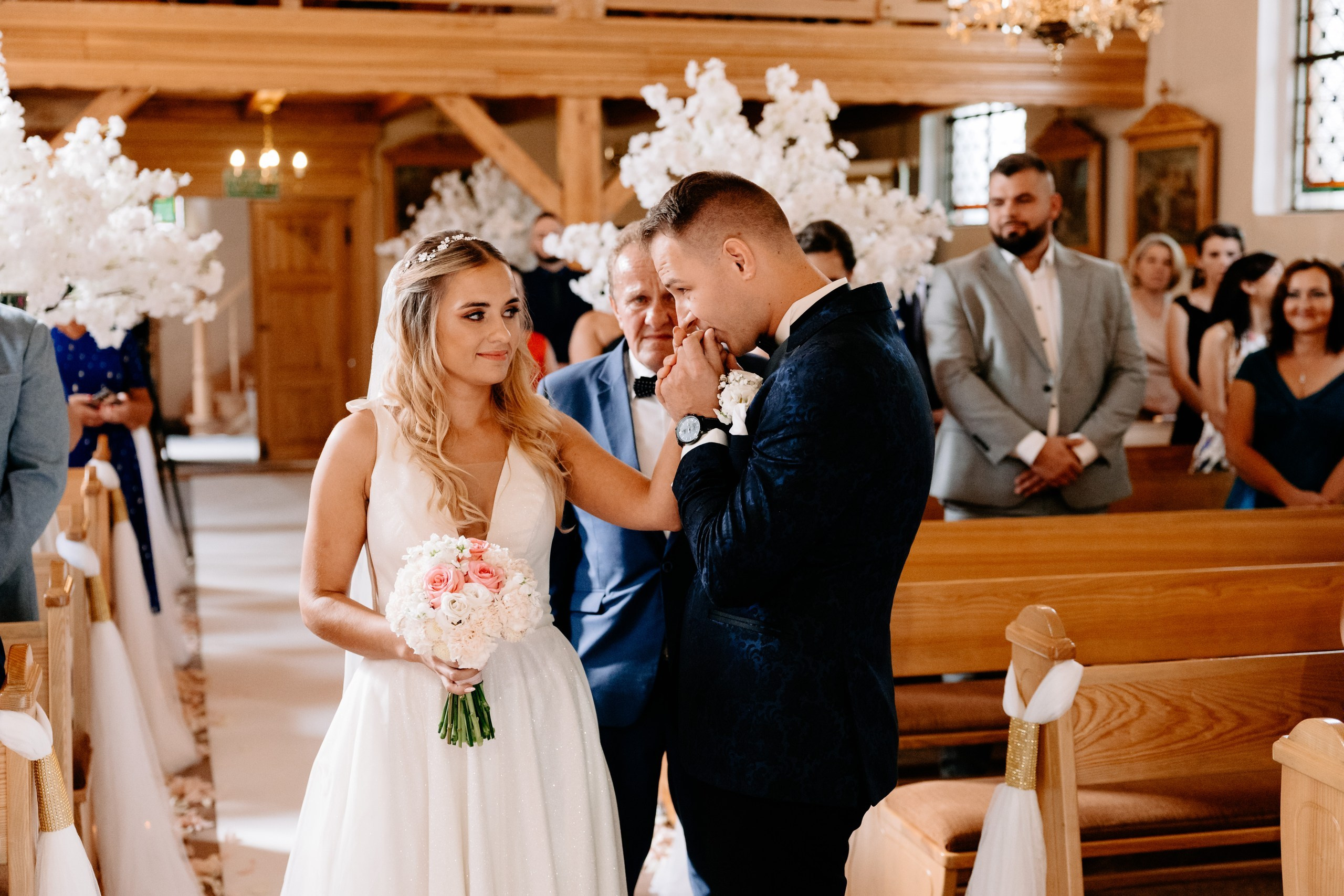 Patrycja ♡ Wojtek. Fotograf Ślubny Warszawa - Sesje Biznesowe Rodzinne Eventy