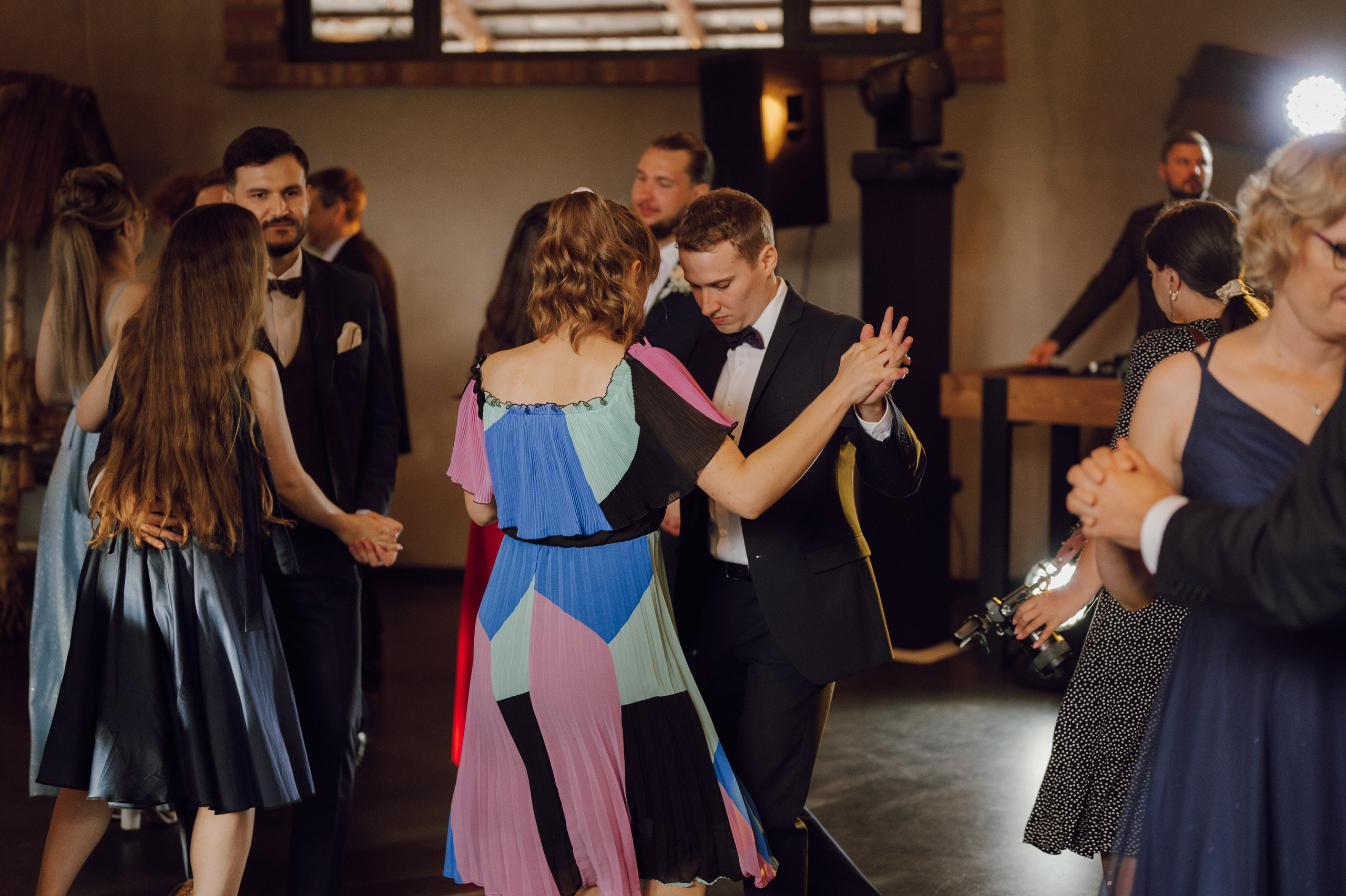 Kasia & Kuba | Wesele w stodole Owczarnia. Ślubny fotograf Poznań | Oliwia Makara