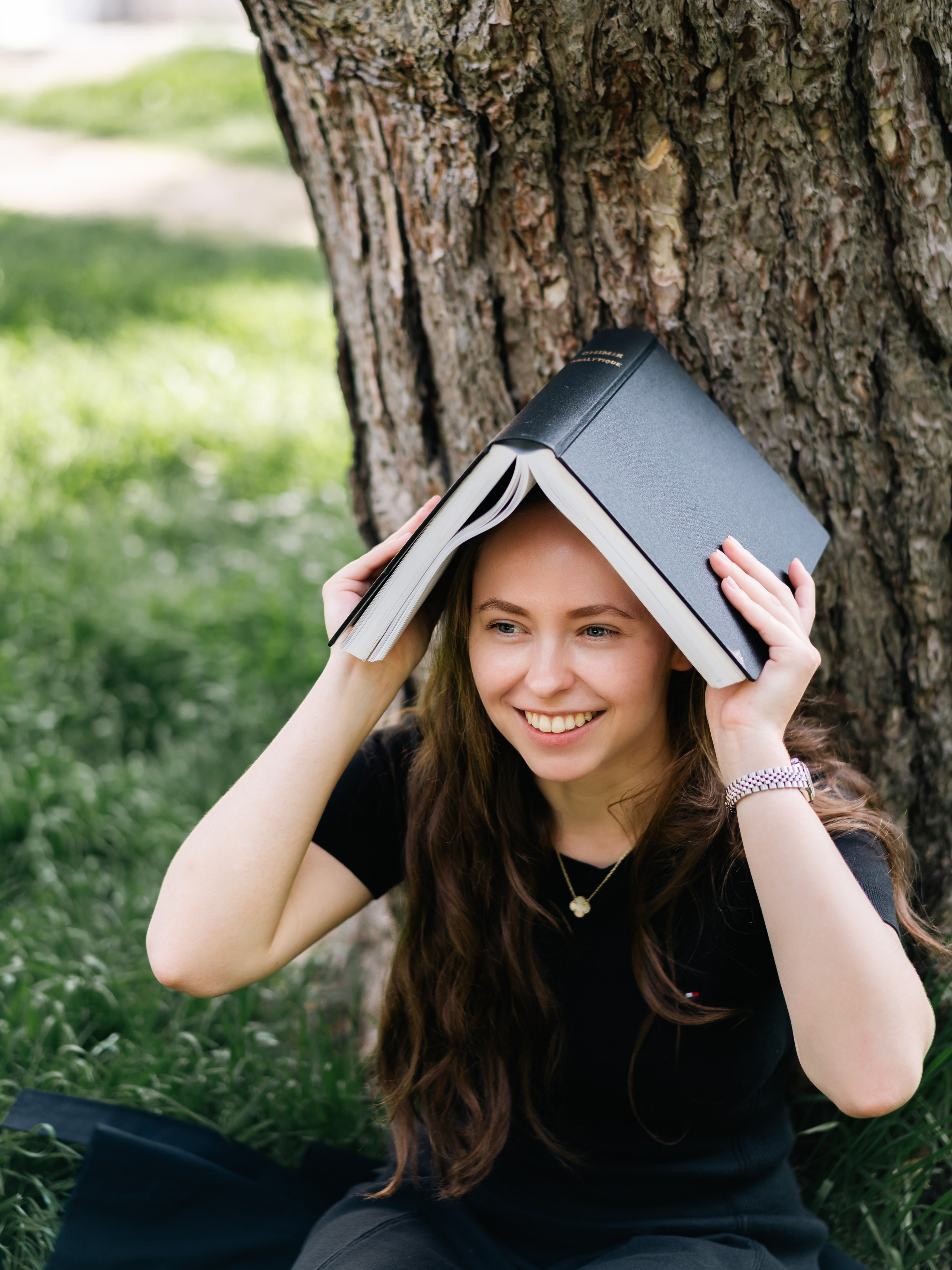 Alena / Printemps Vs. Révisions. Photographe à Genève - Eugenia Andres