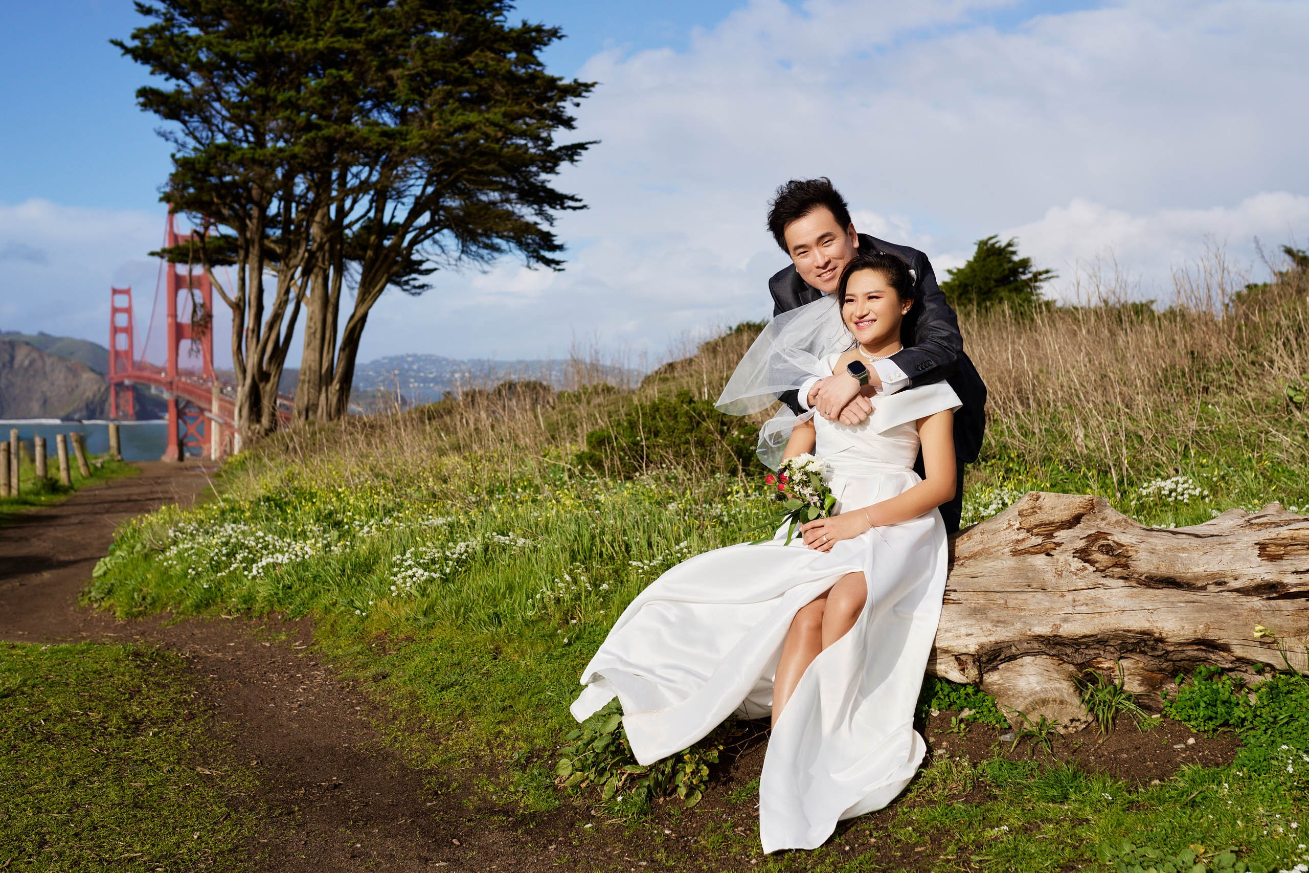 Intimate Golden Gate Bridge Elopement at Baker Beach — Candid & Documentary Wedding Photography. Bay Area Life | Event, Wedding & Commercial Photography Agency