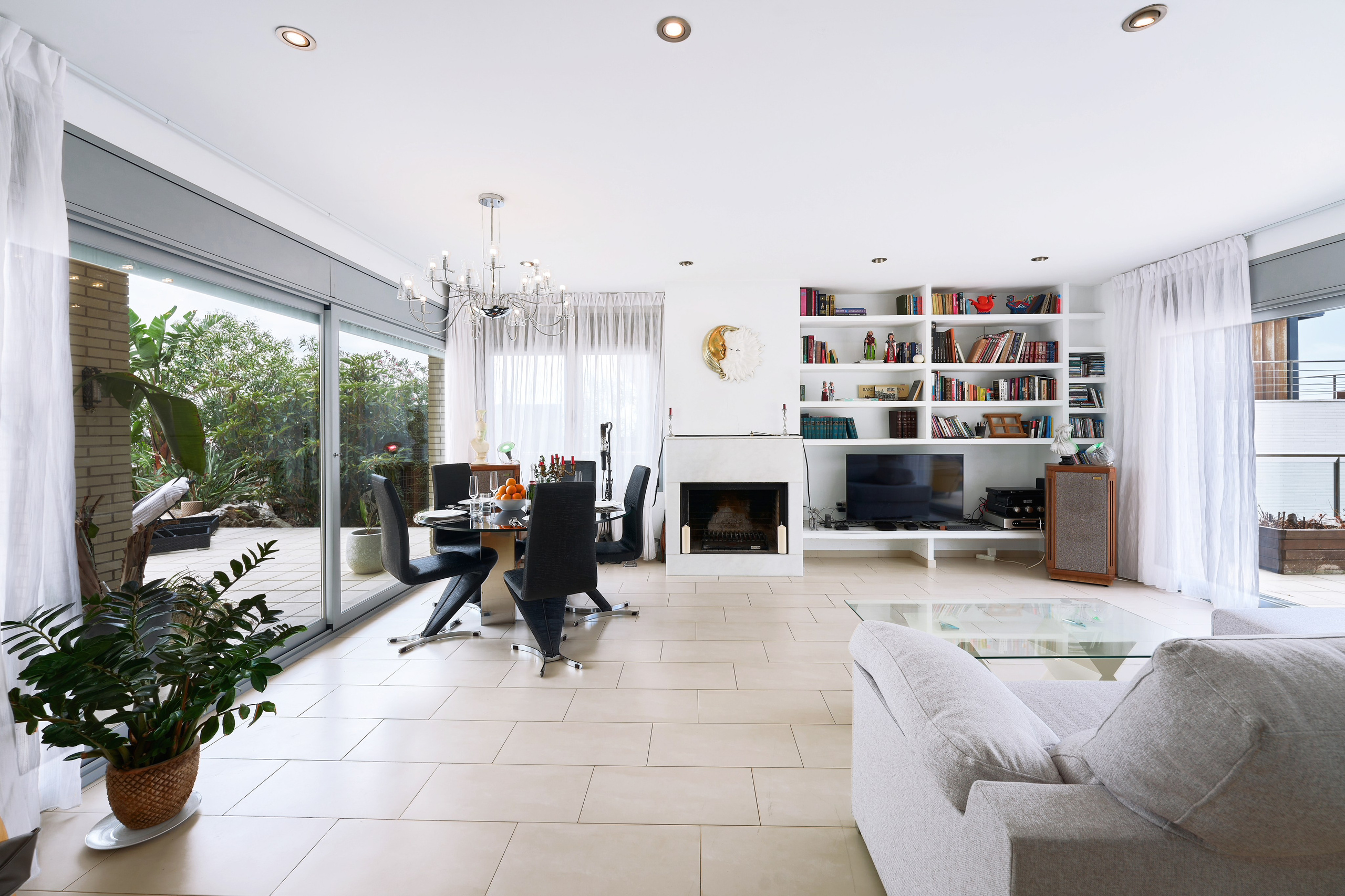 Property. Photographer @ Studio | Barcelona — Svyatoslav Usmyal