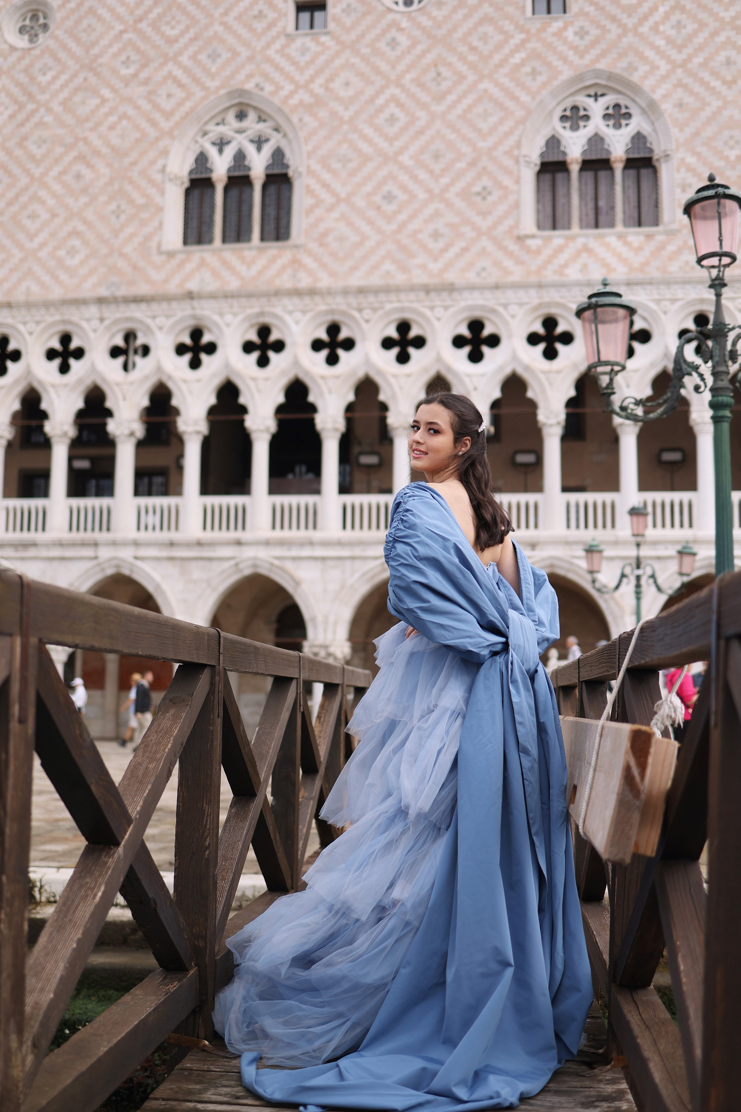 Quinceañera photo shoot in Venice. Photographer in Venice, Viktoria Antonova